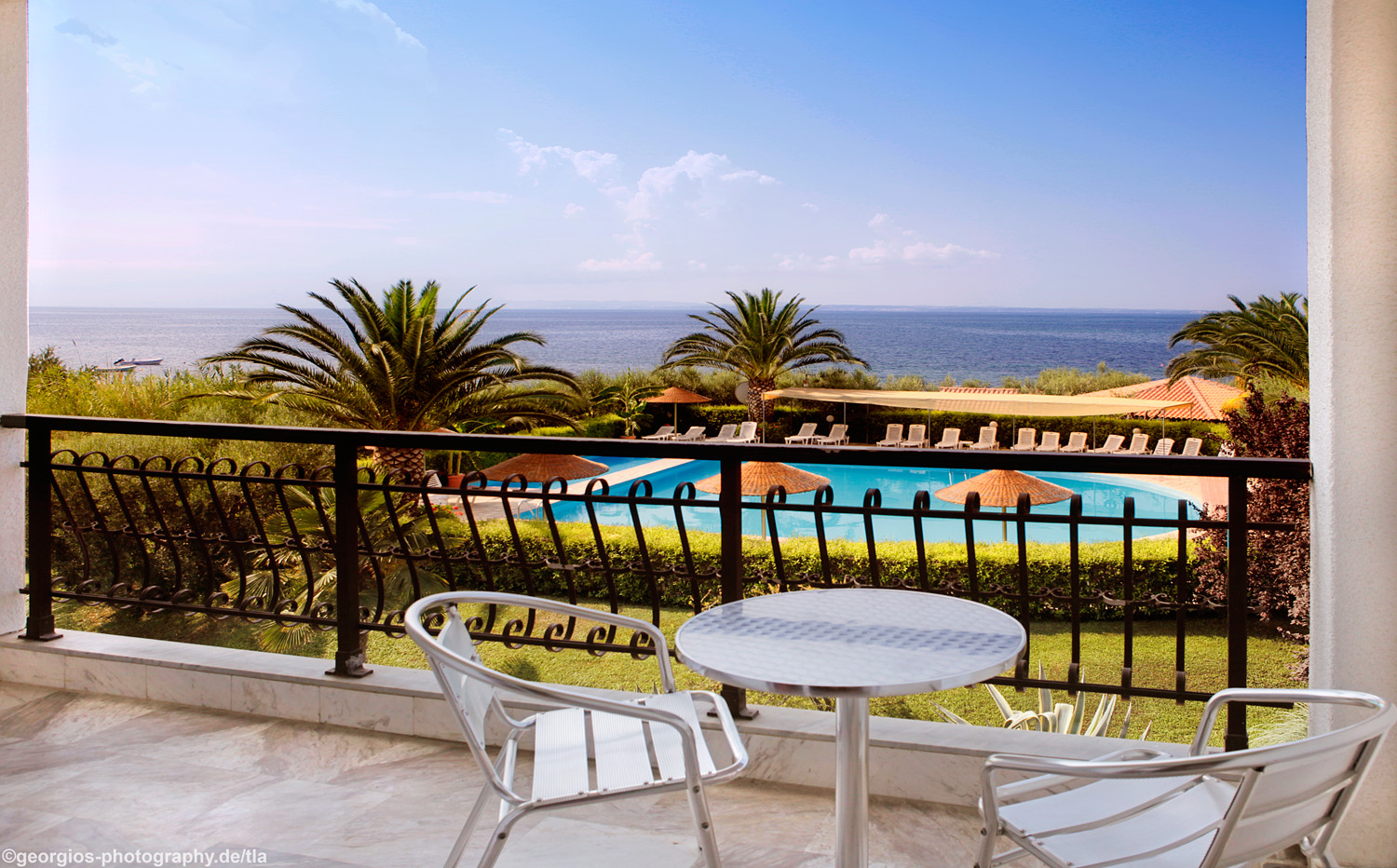 SUPERIOR STUDIO GARDEN VIEW OR SIDE SV