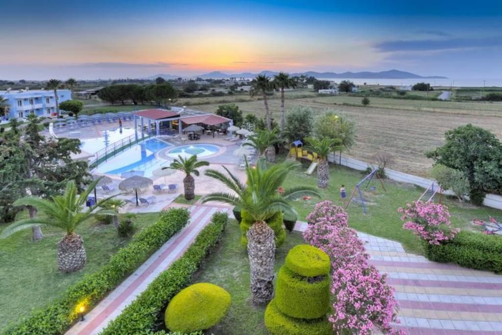 Piscina deschisă