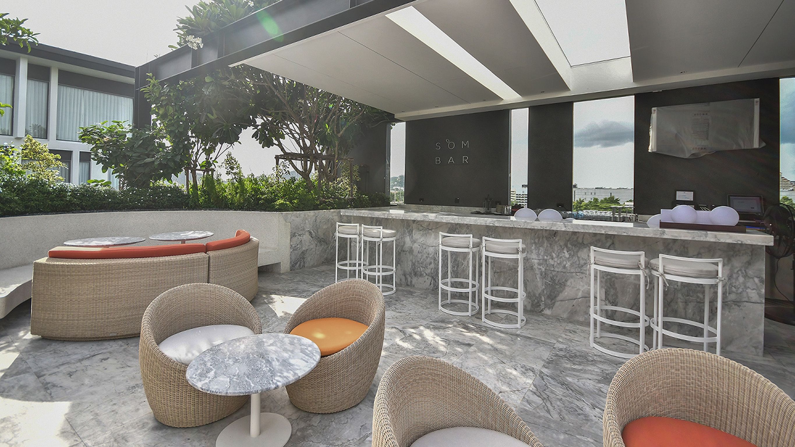 Som Bar