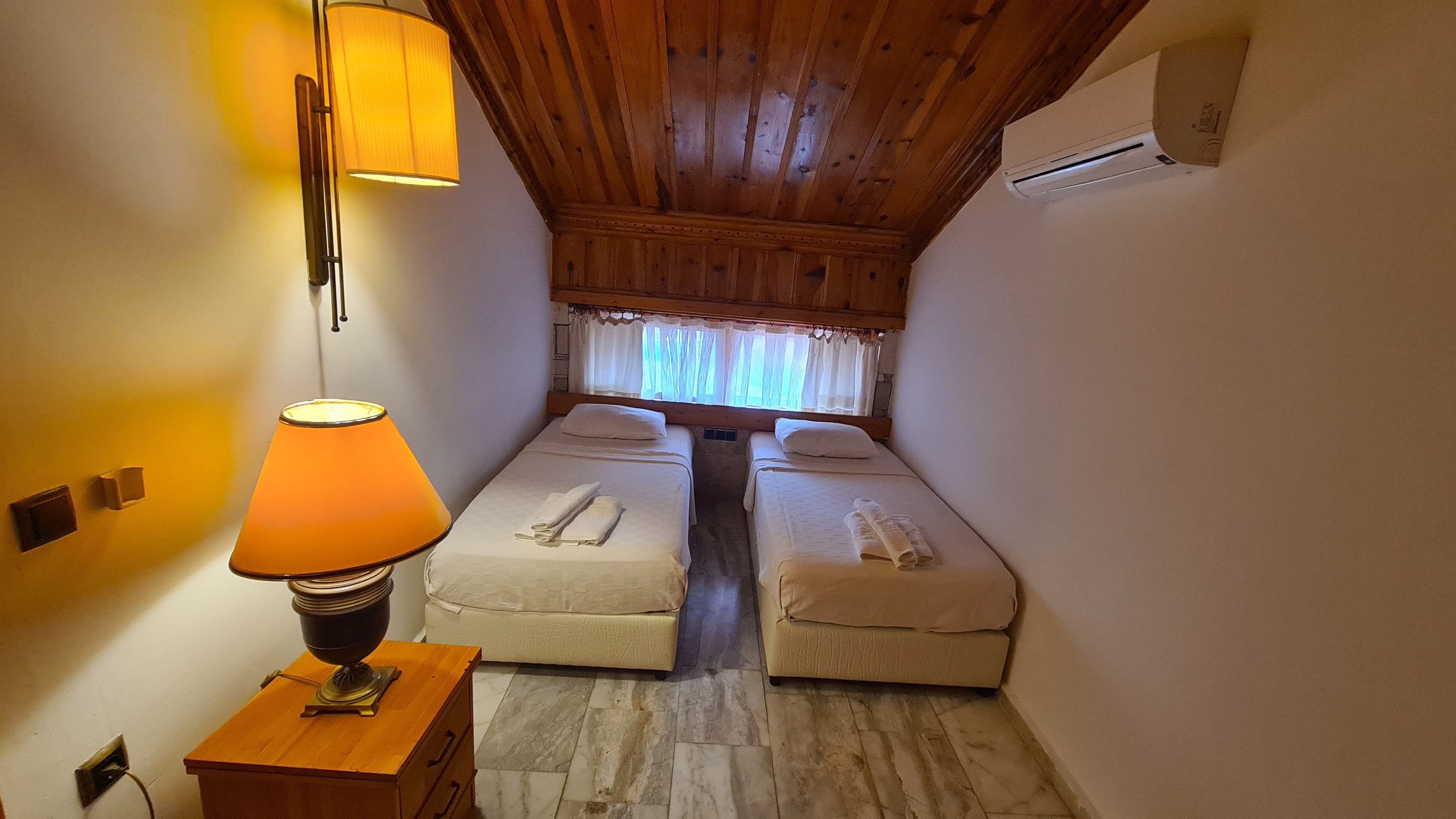 FAMILY ROOM ONE BEDROOM