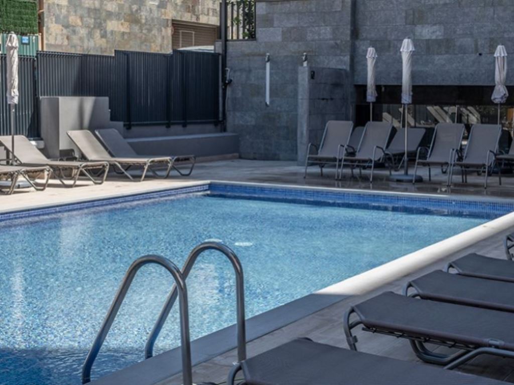 Piscina deschisă