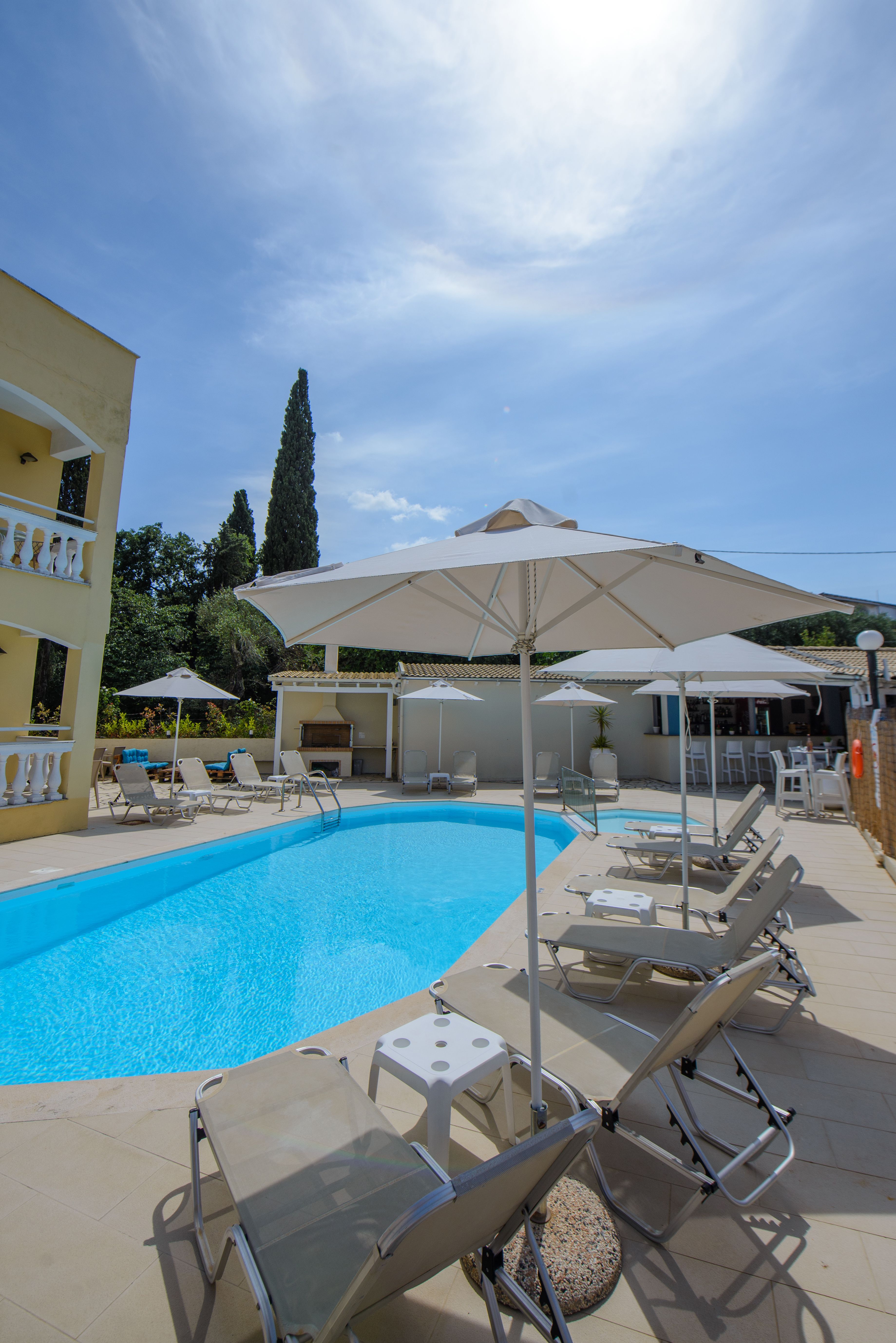 Piscina deschisă