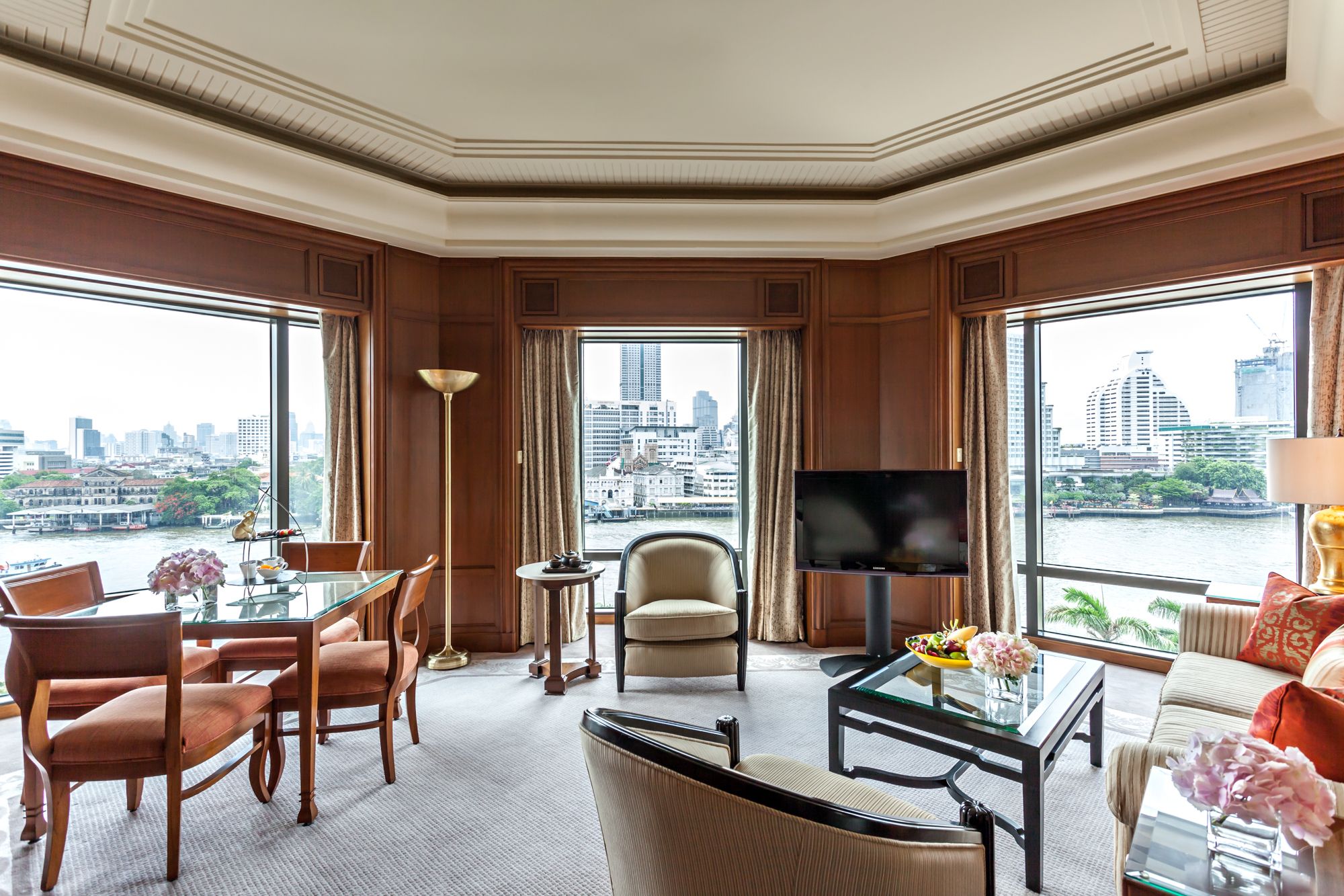 Grand Deluxe Suite