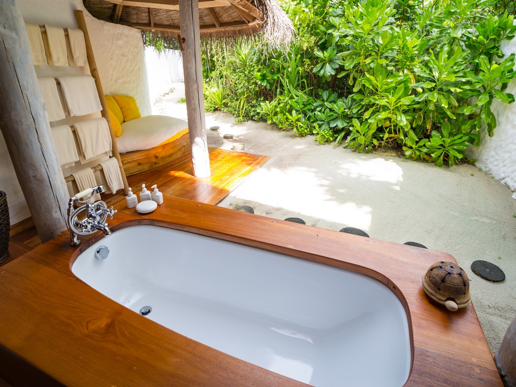Crusoe Villa With Pool