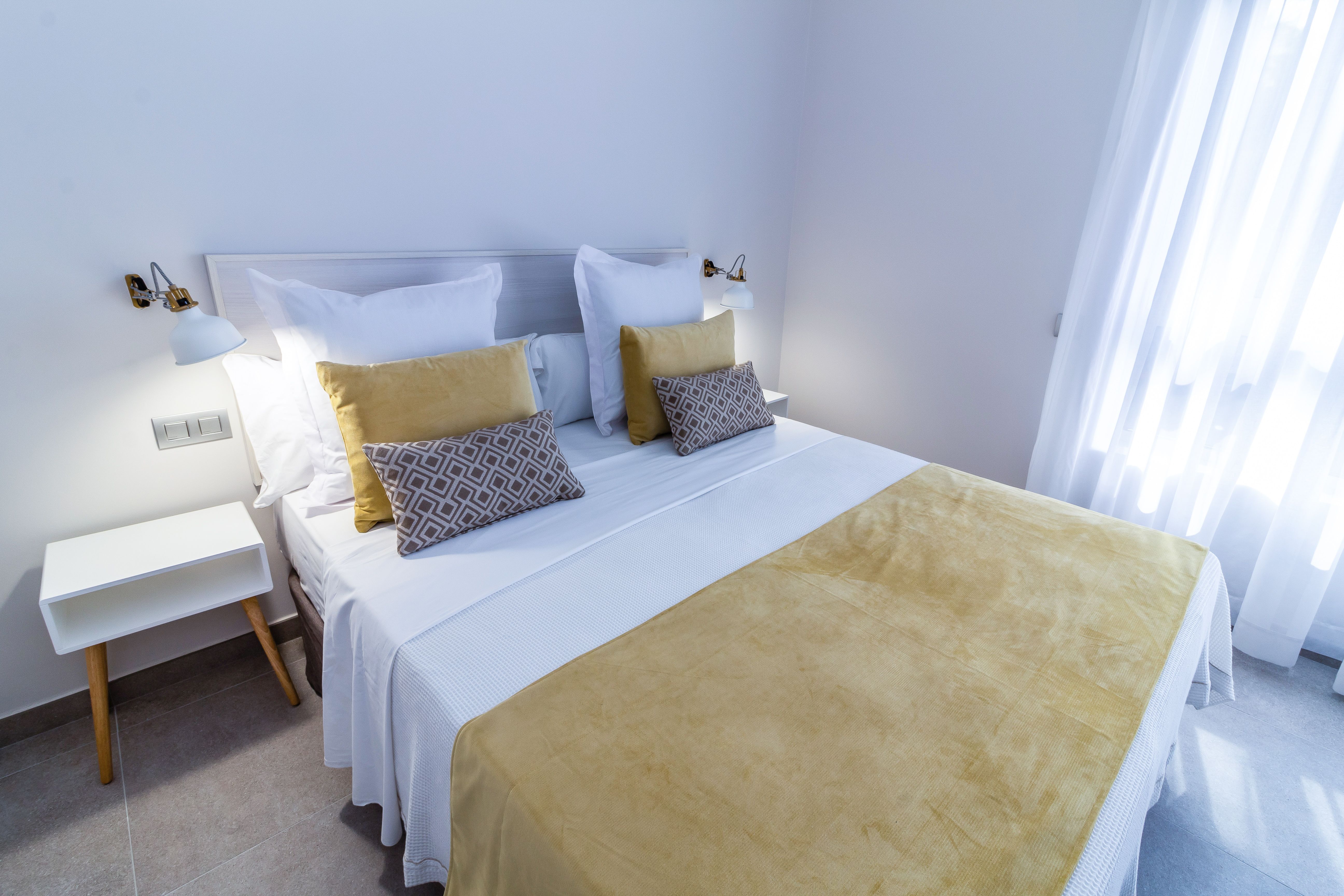 DELUXE SUITE 1 BEDROOM