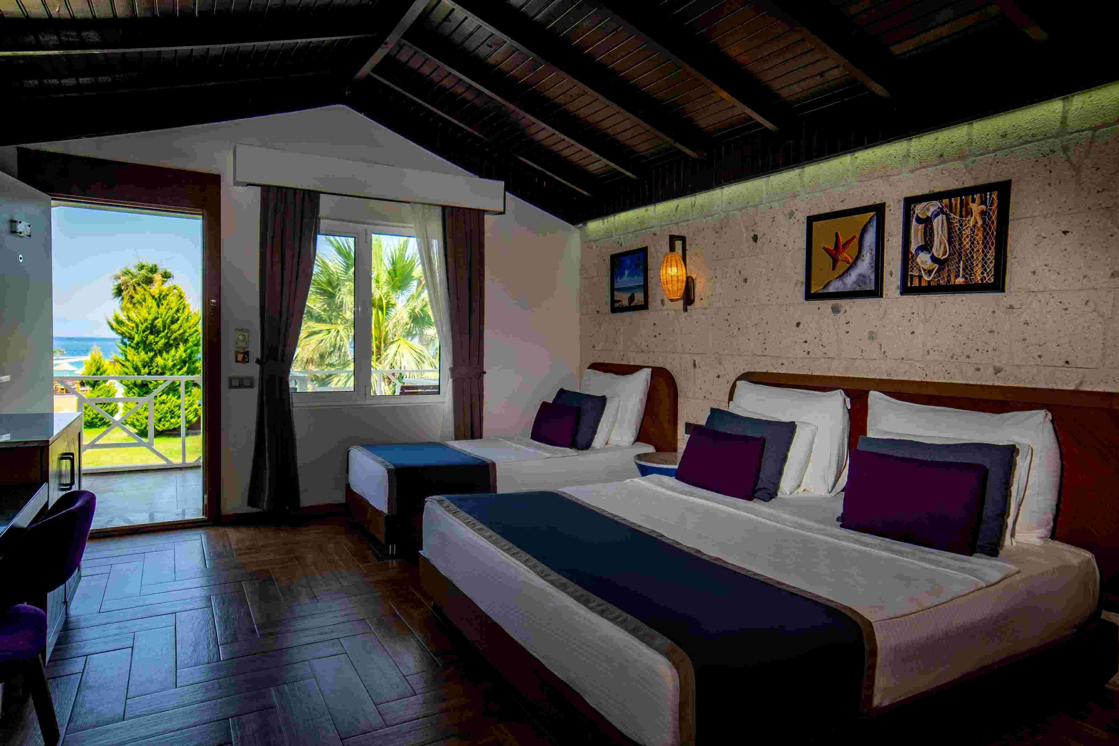 Deluxe Sea View