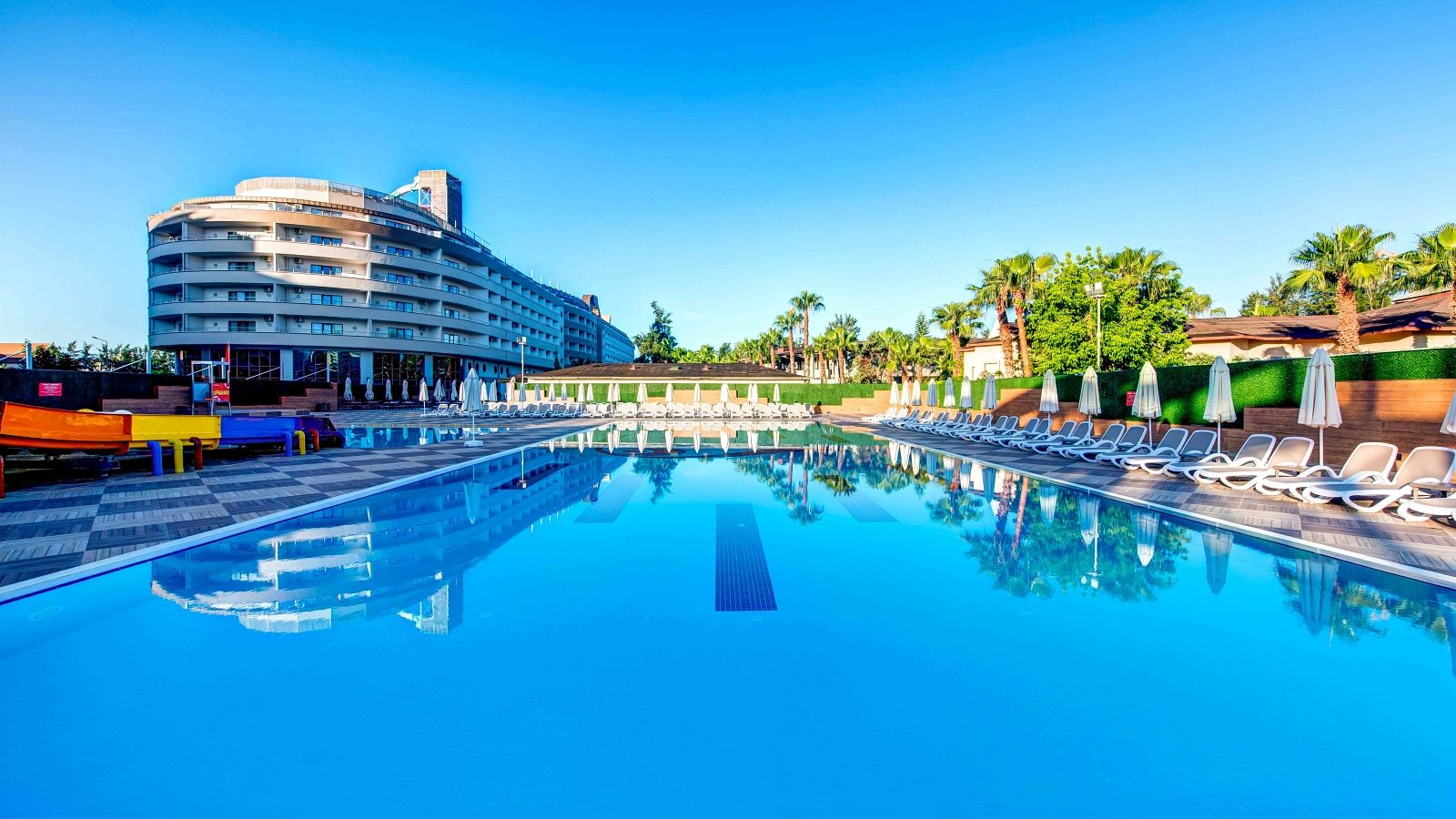 Piscina deschisă