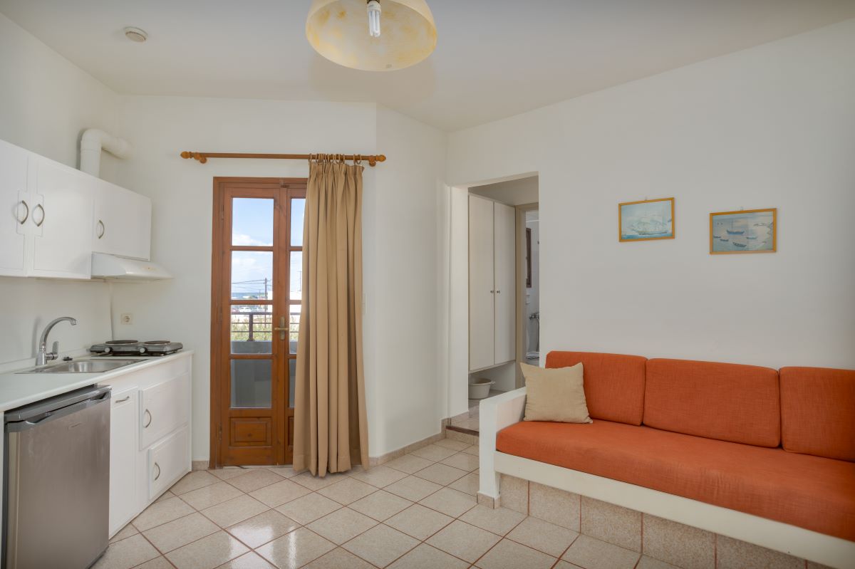 TRIPLE APARTMENT BALCONY OR  TERRACE