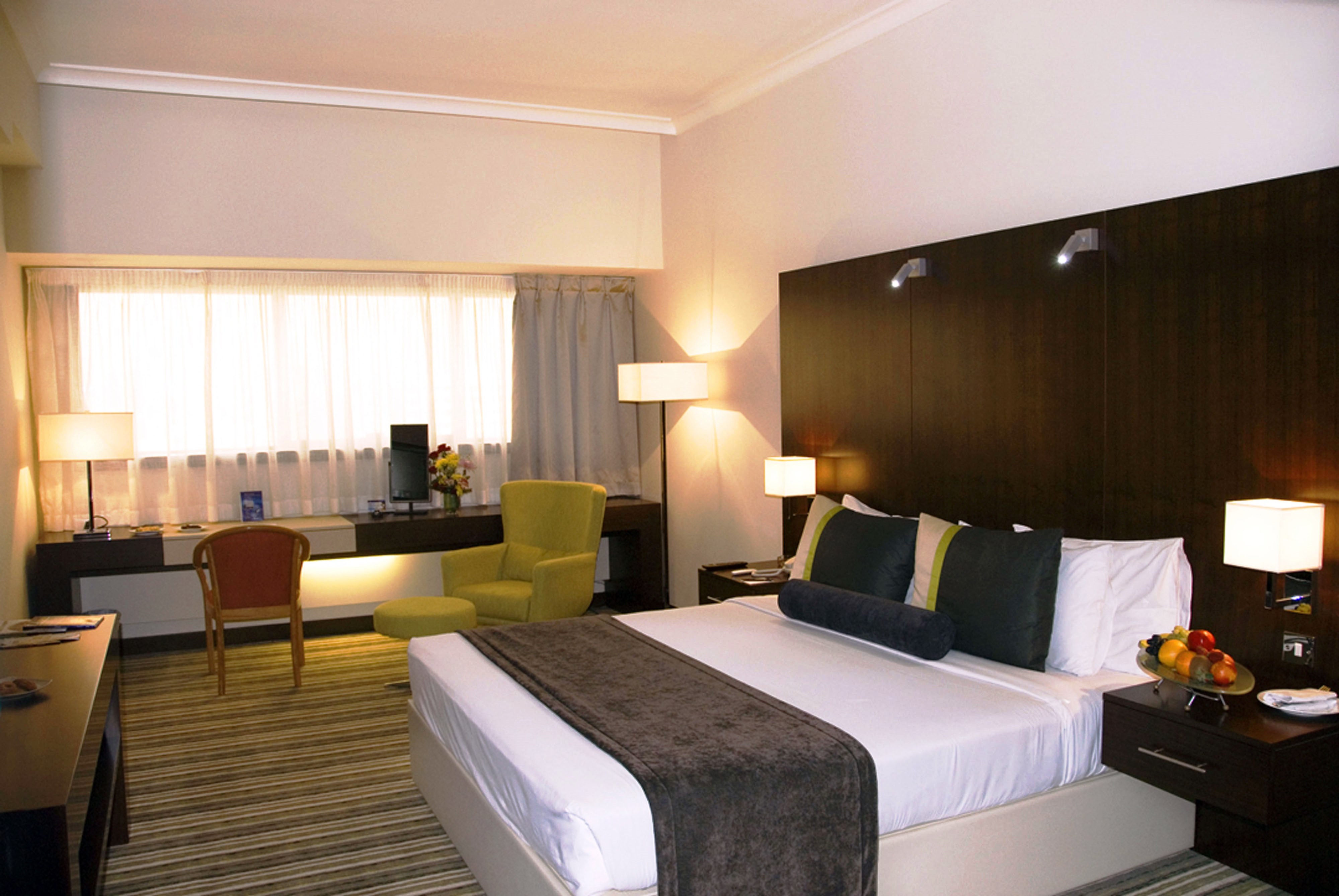 SUPERIOR ROOM