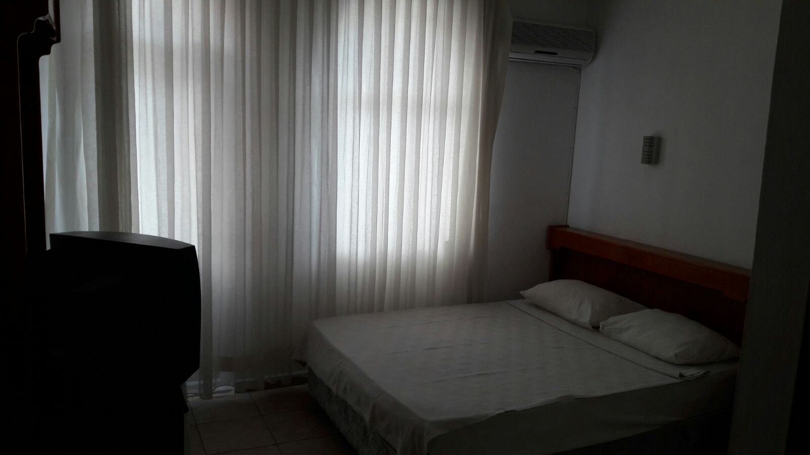 ANEX  ROOM