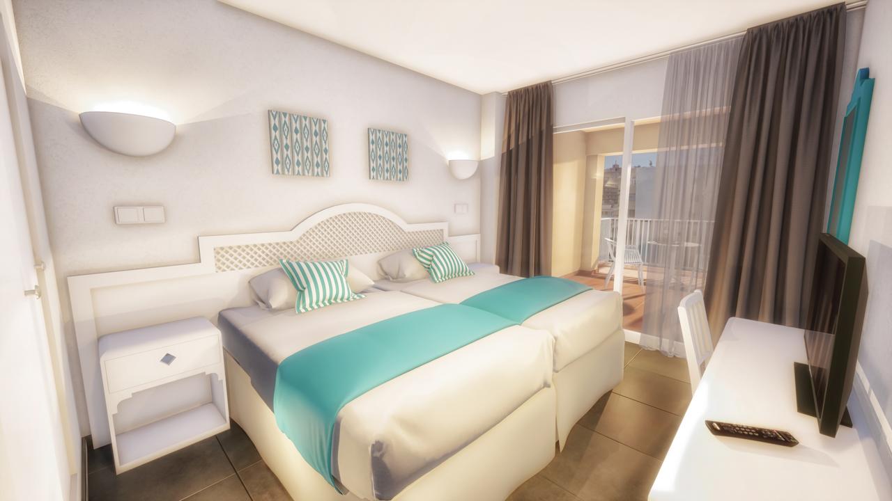 Room Twin Balcony