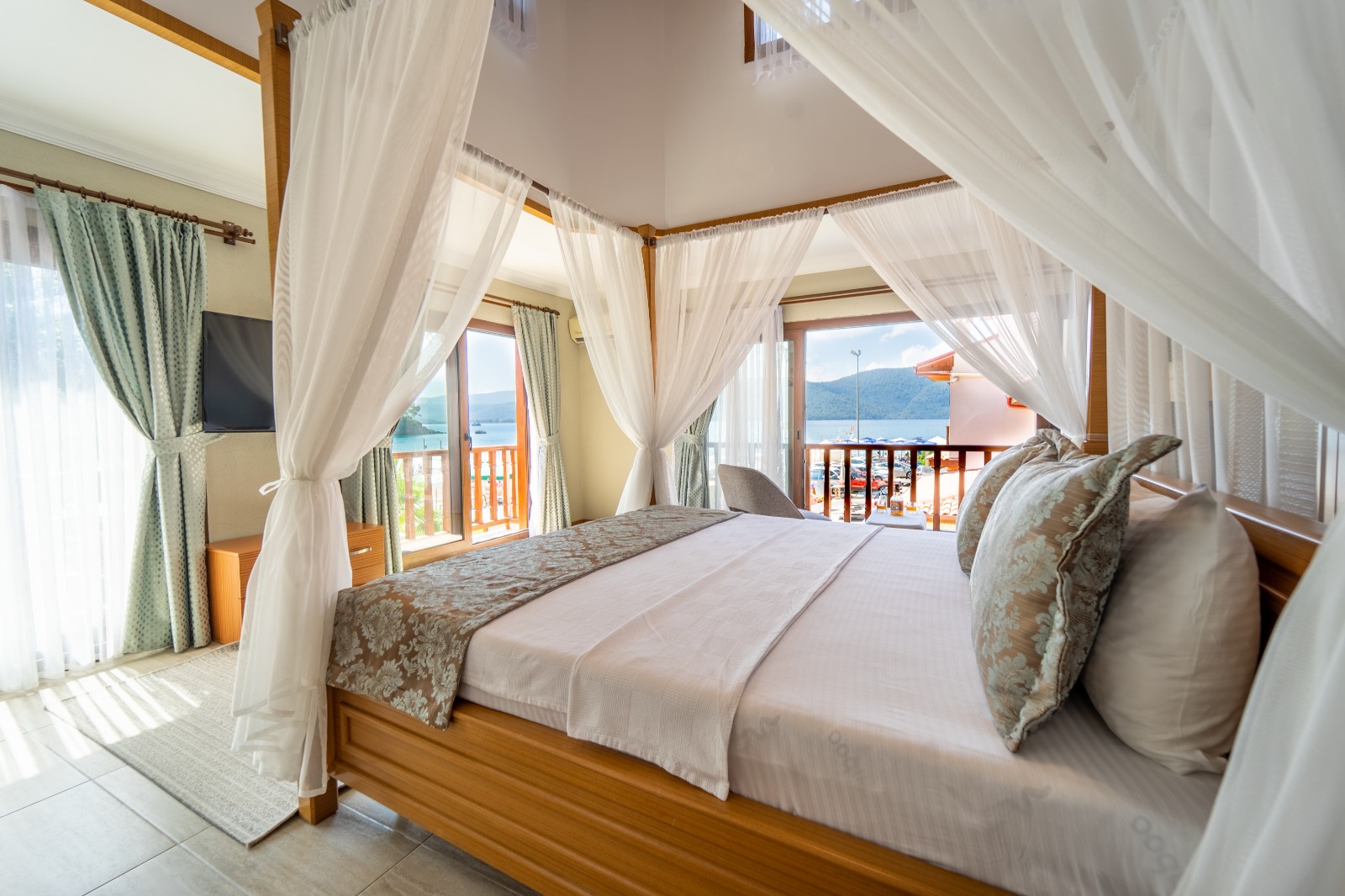 King Suite