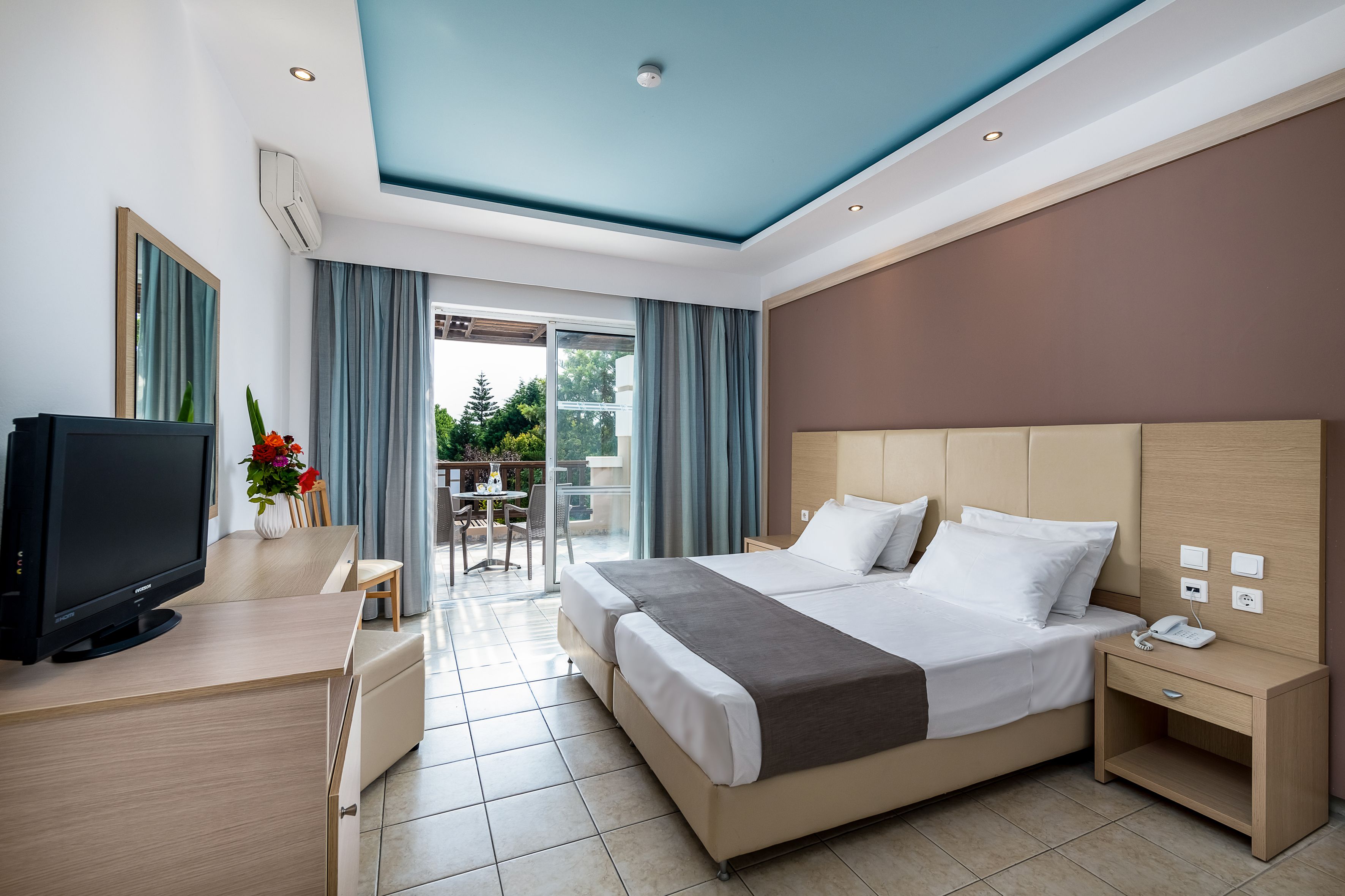DOUBLE ROOM GARDEN OR POOL VIEW WITH BALCONY OR TERRACE