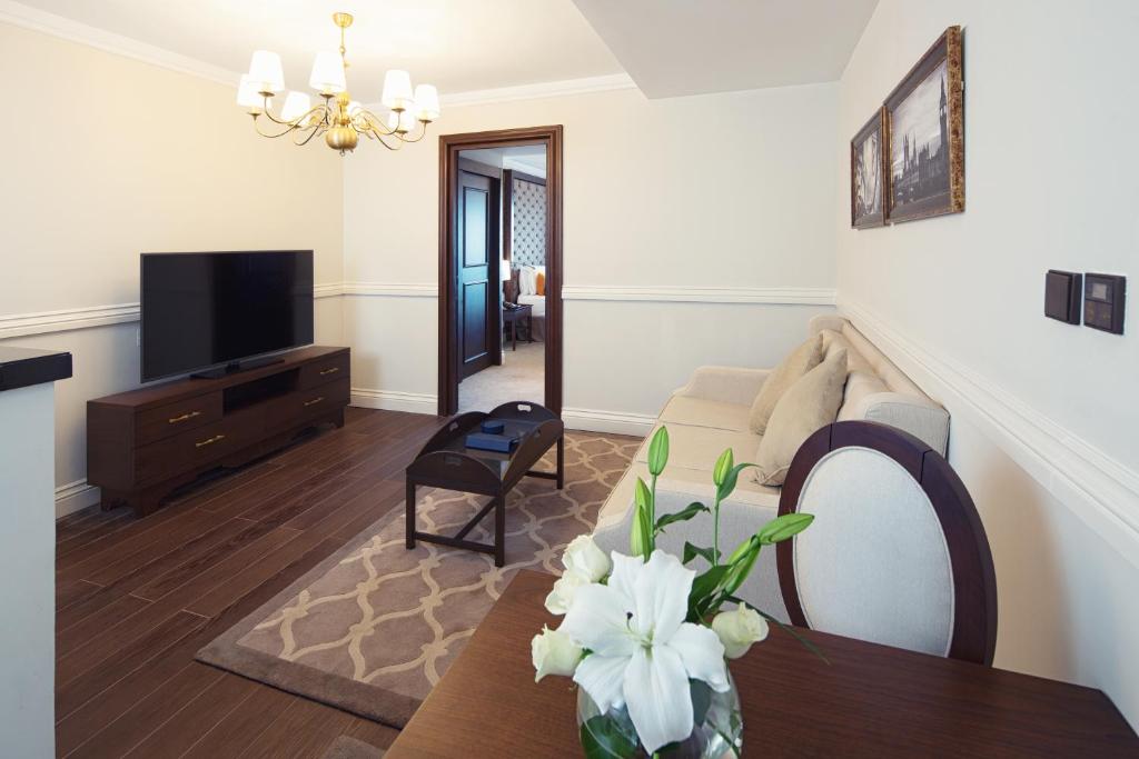 Premium 1 Bedroom Apartment City View or Partial Sea View