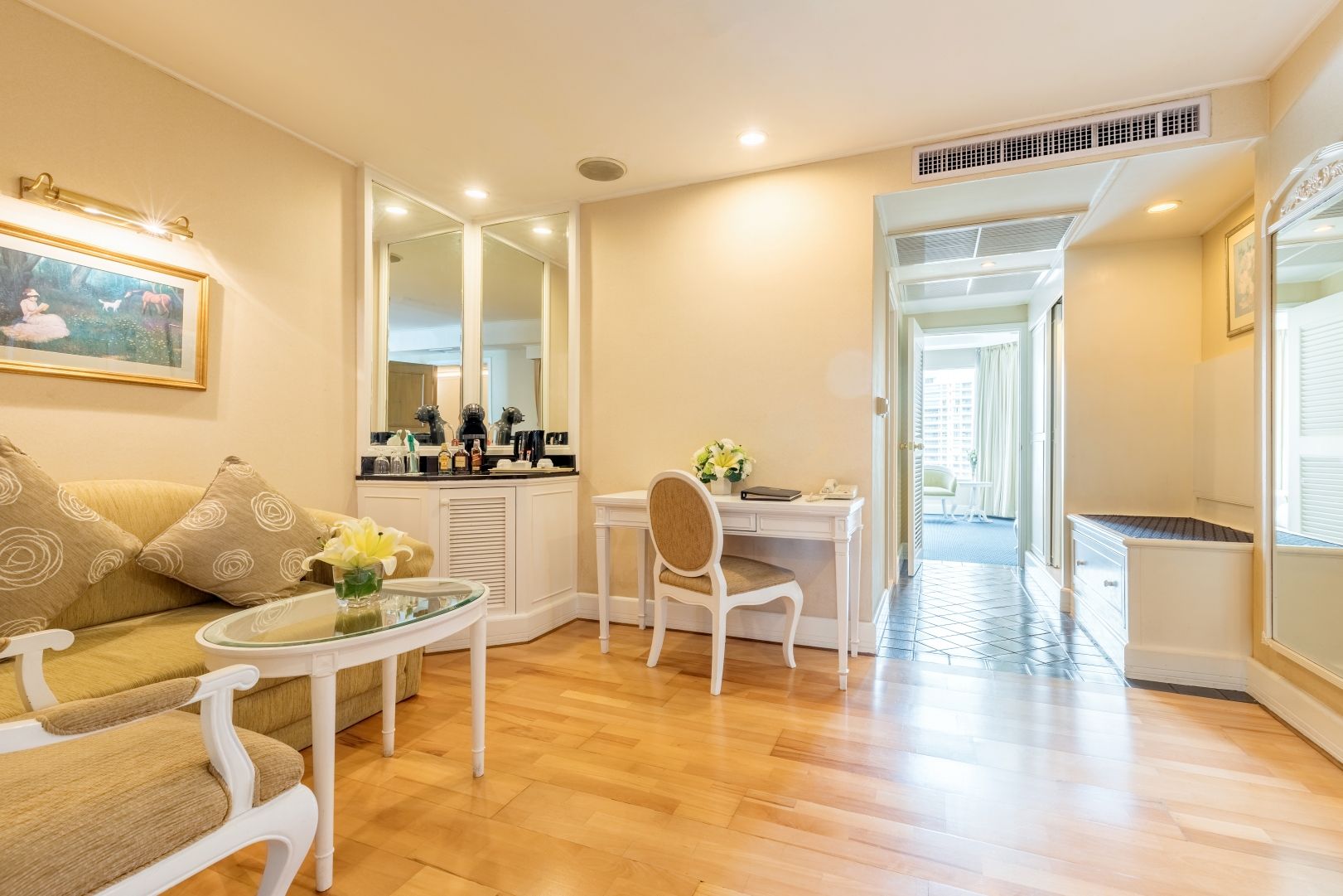 Executive Suites Room