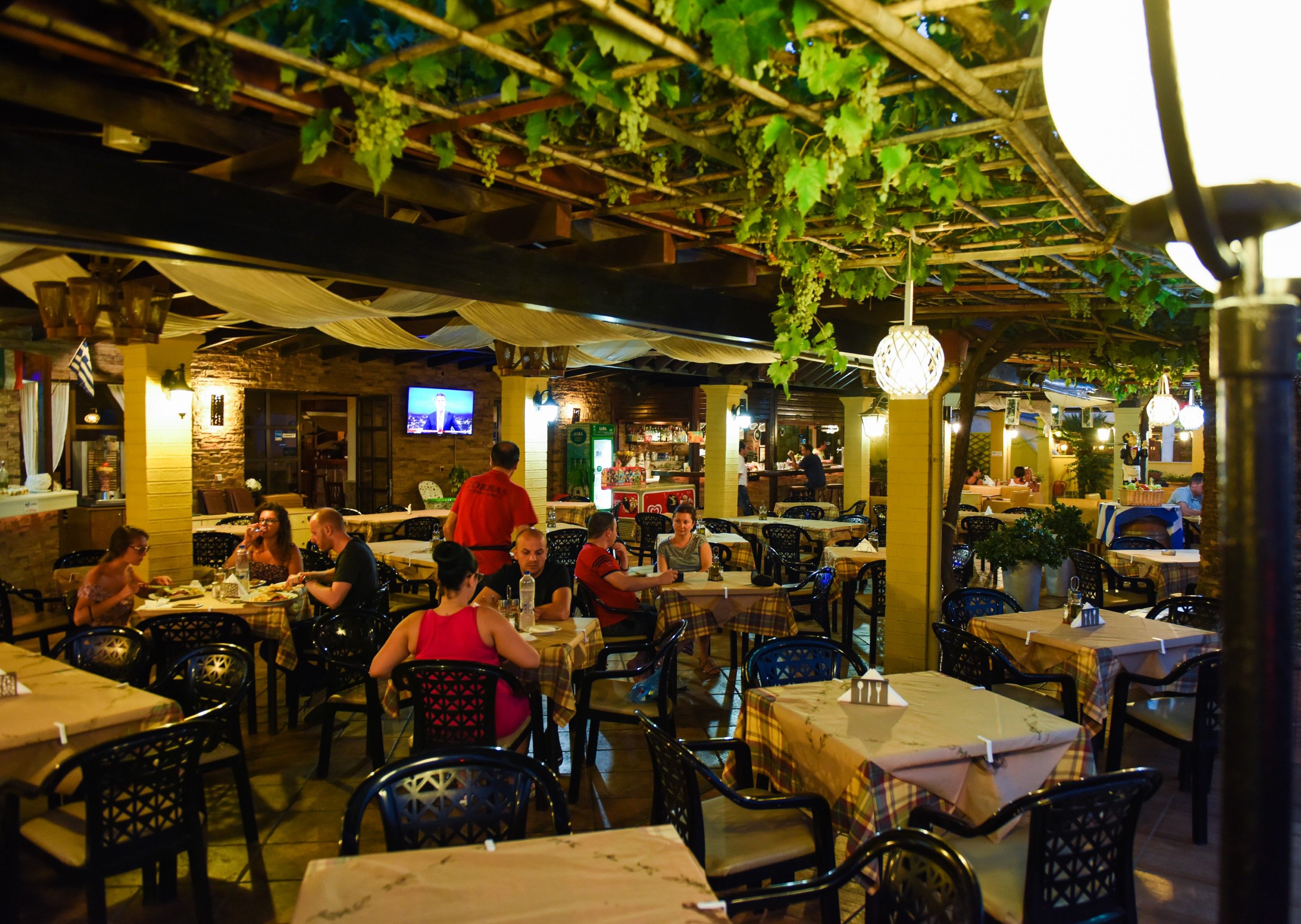 mega restaurant 