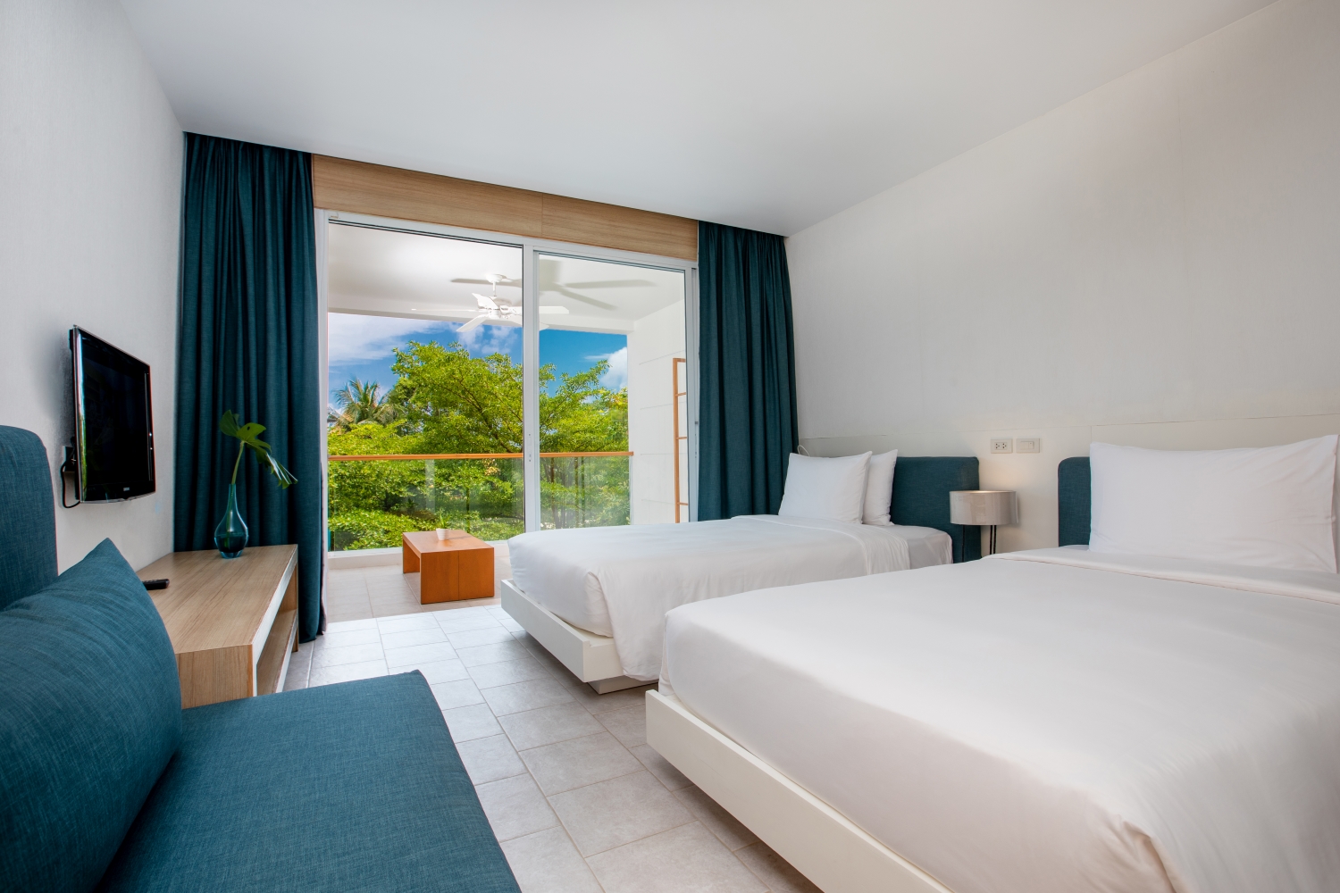 DayDream Deluxe Room