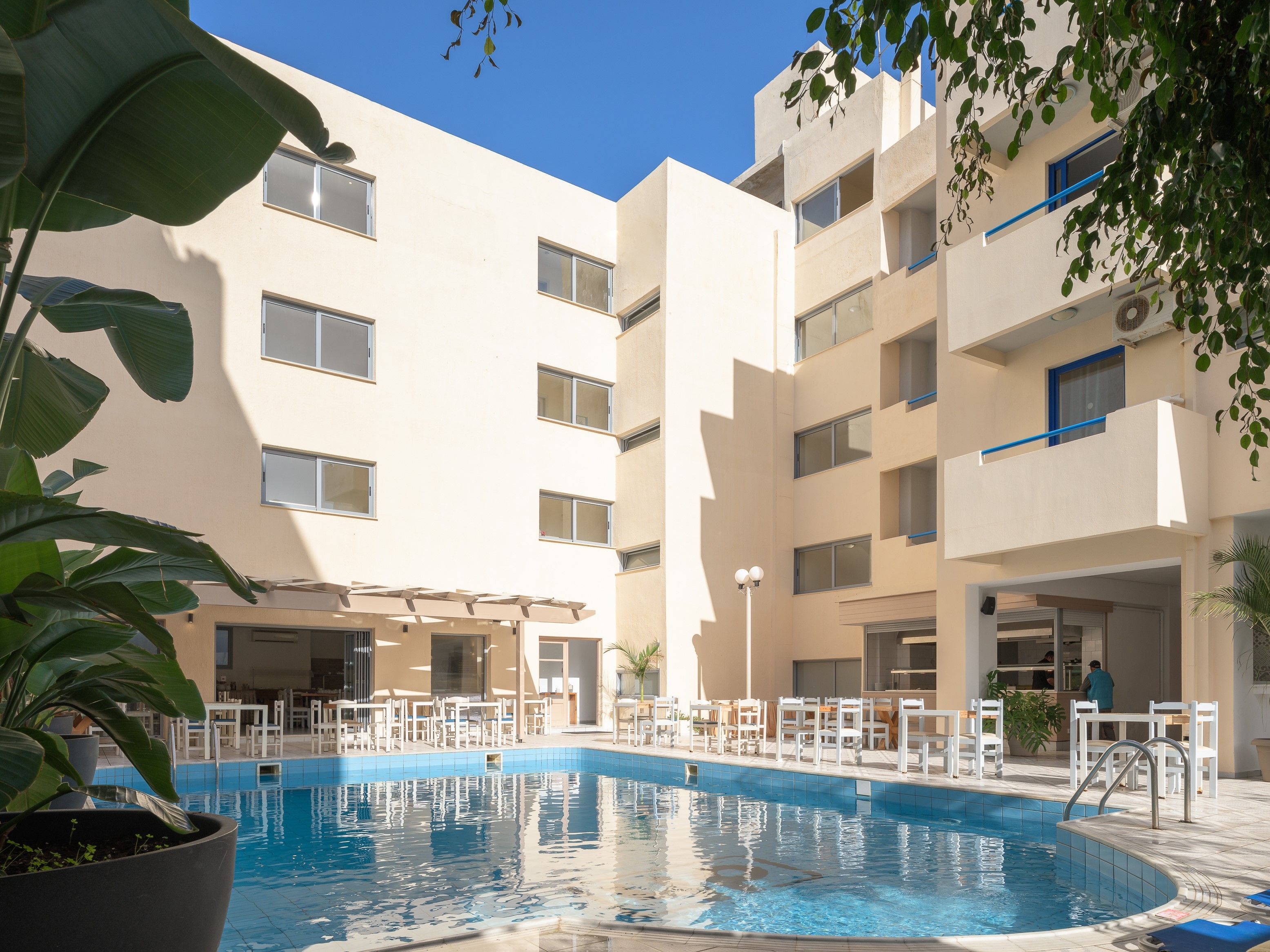 Piscina deschisă