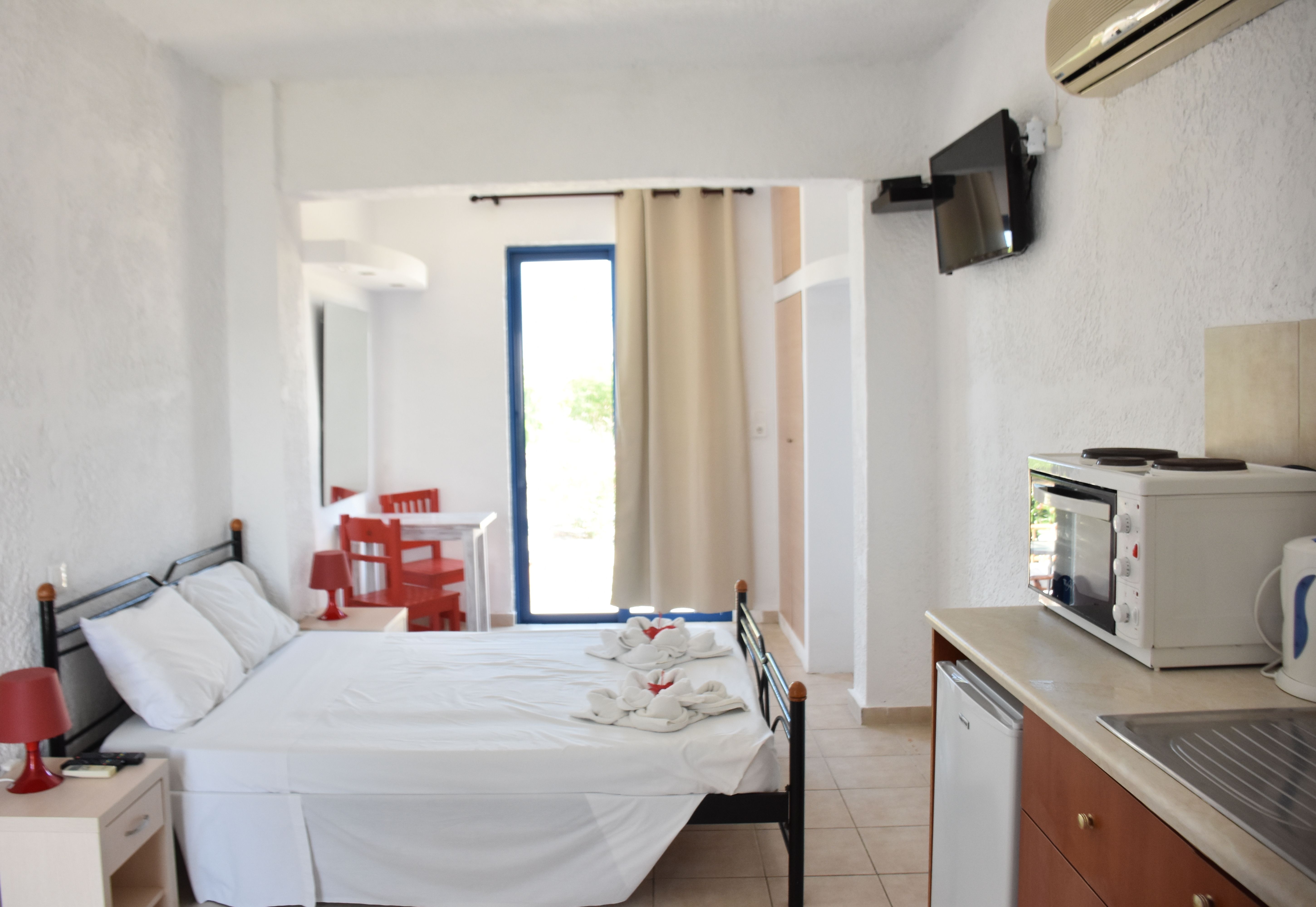 Apartment 1 Bedroom Sea View Balcony 