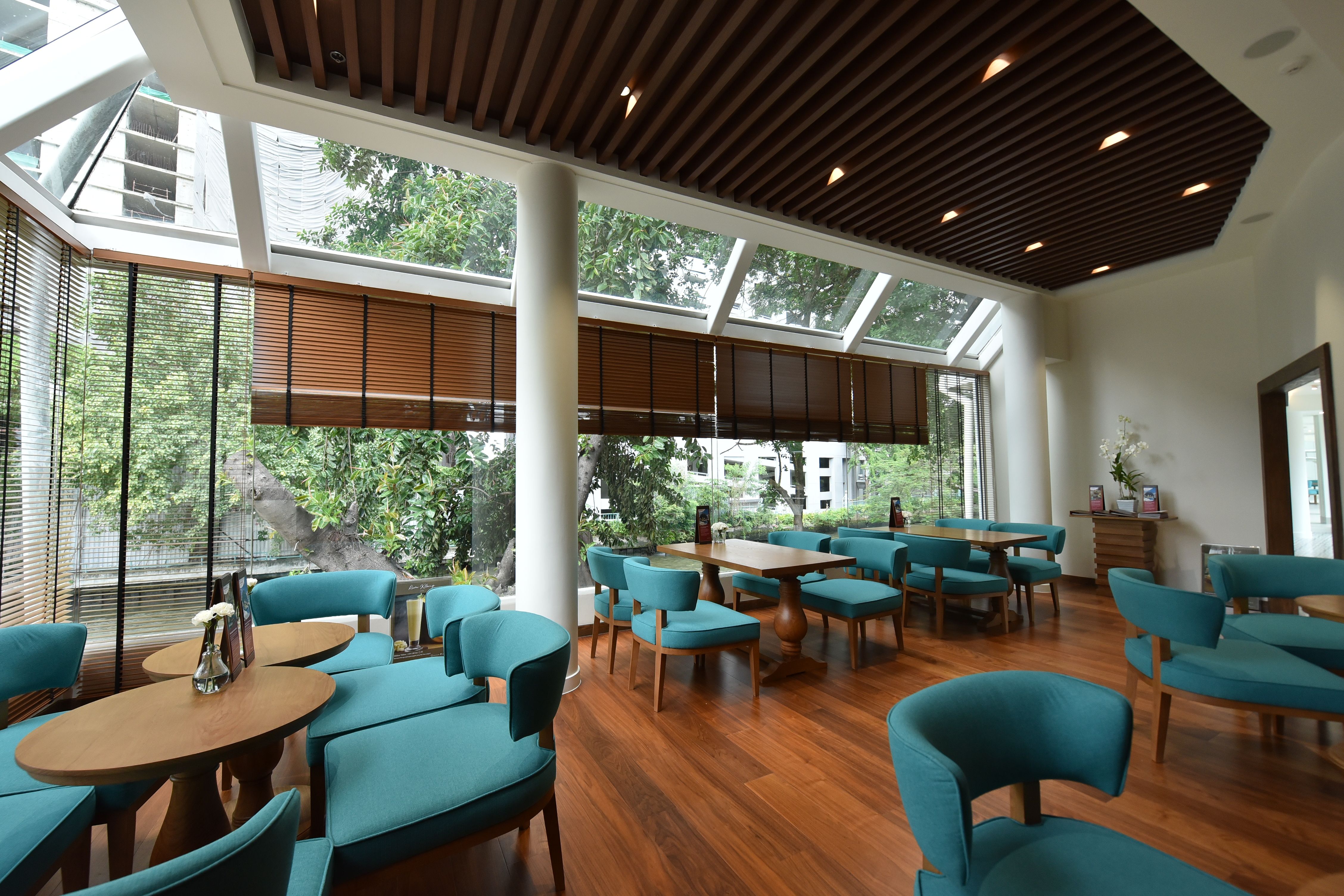 Rim Klong Cafe