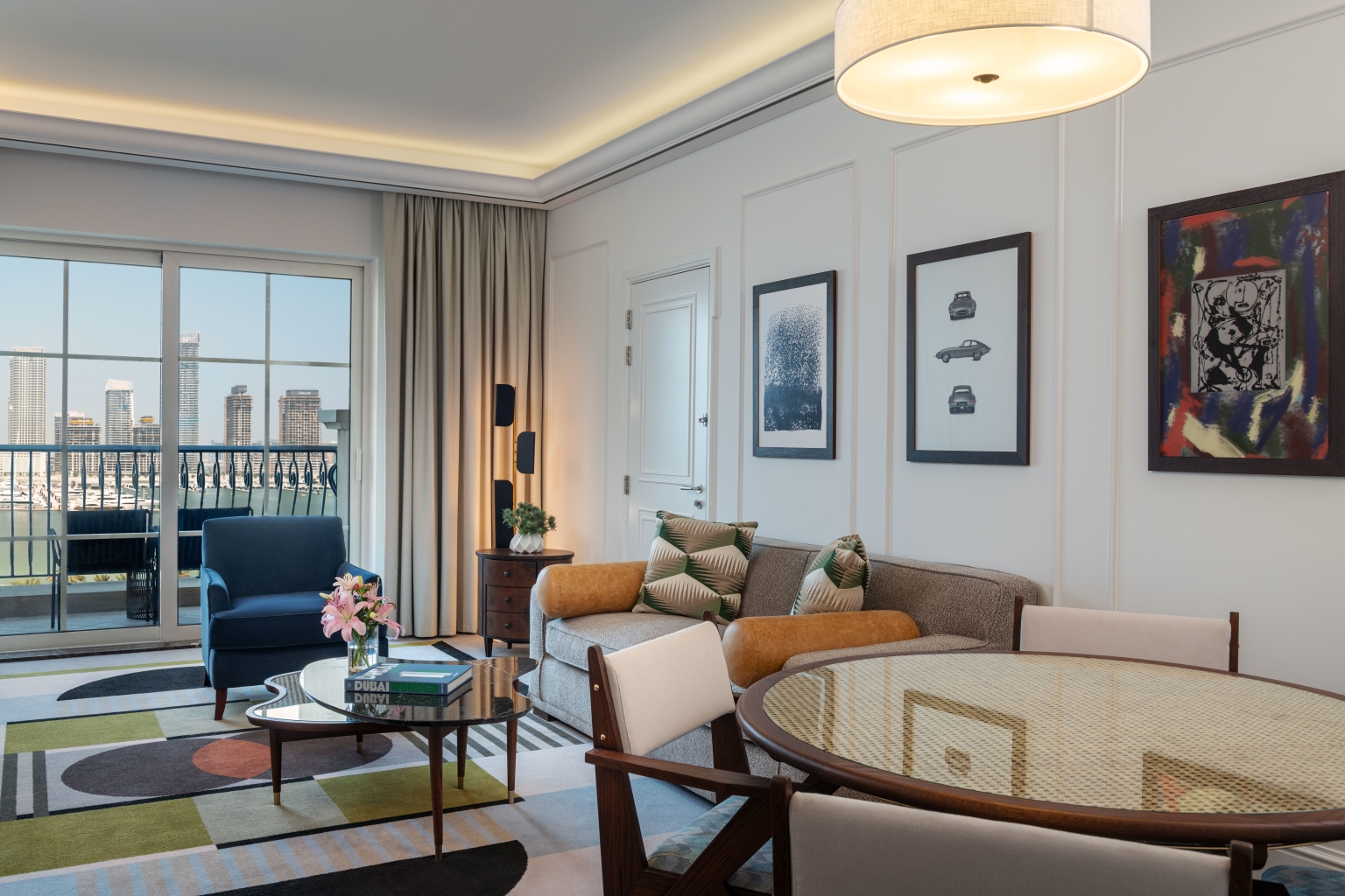 FAMILY SUITE