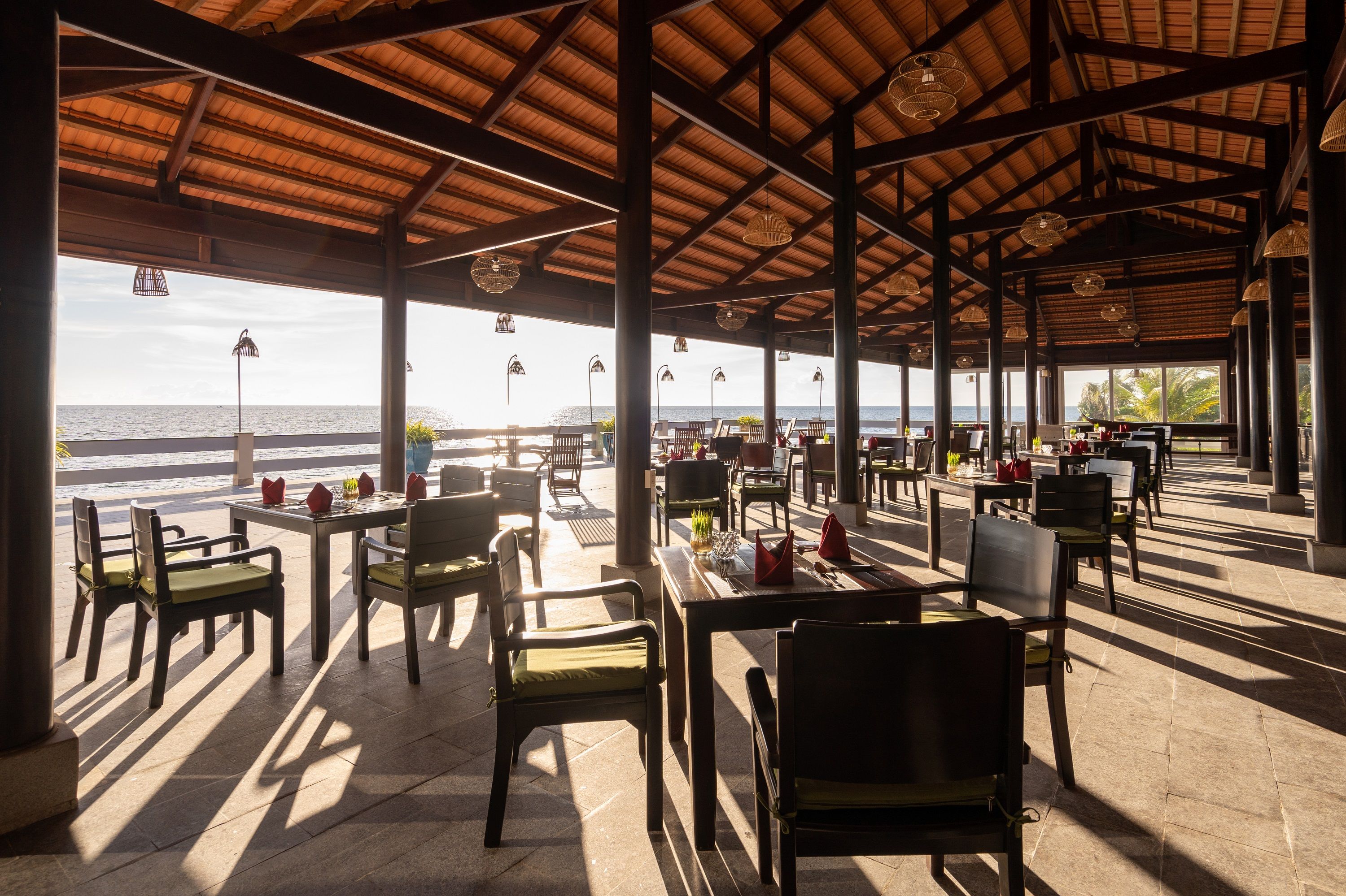 Sunset Restaurant 