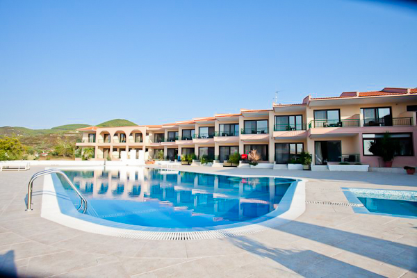 Halkidiki, Hotel Toroni Blue Sea, piscina exterioara.jpg