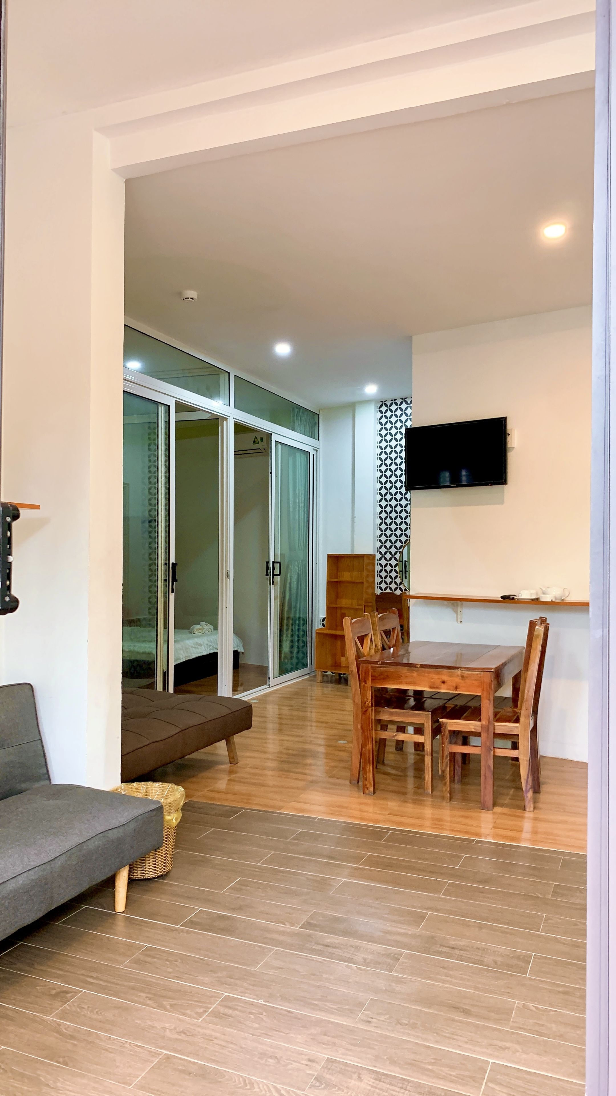 BUNGALOW FAMILY GARDENVIEW WITH TERRACE