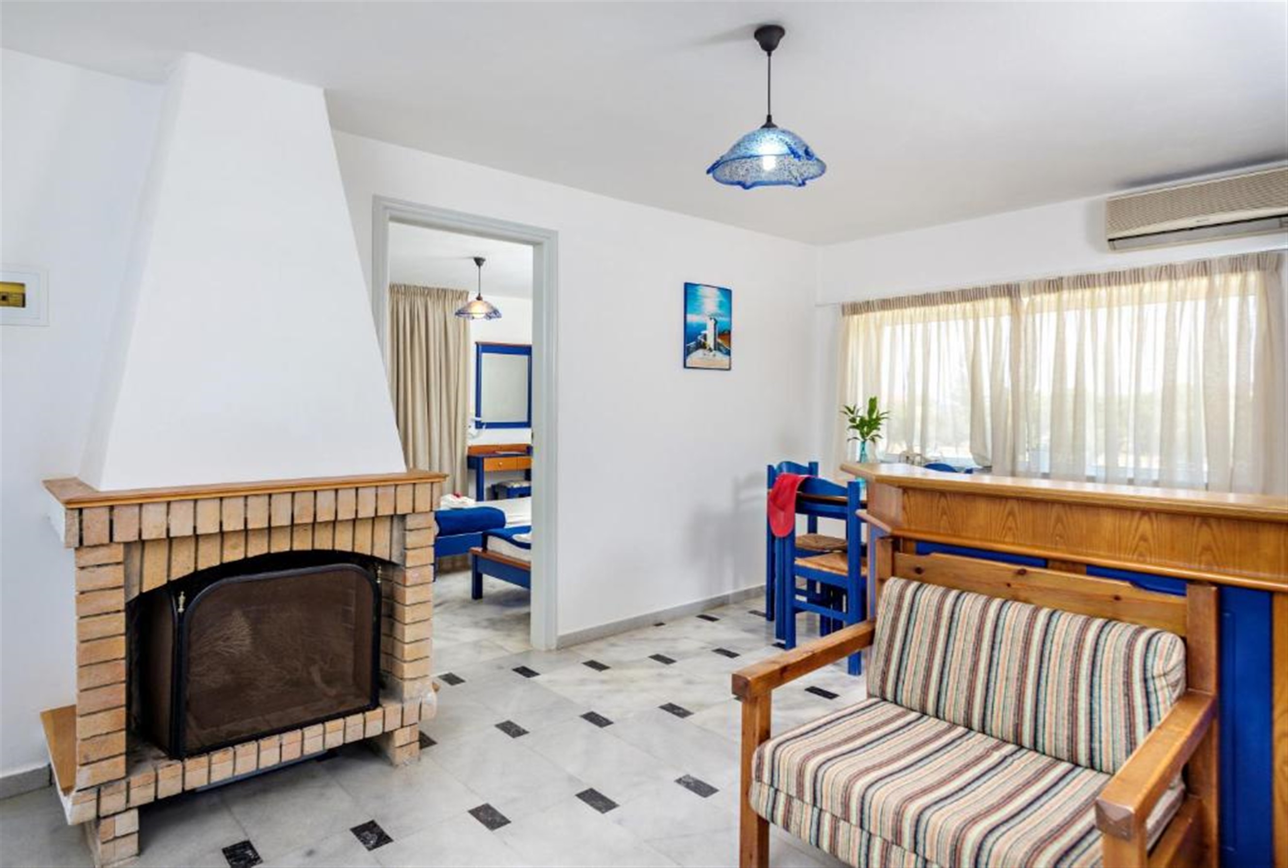APARTMENT ECONOMY 4 PAX