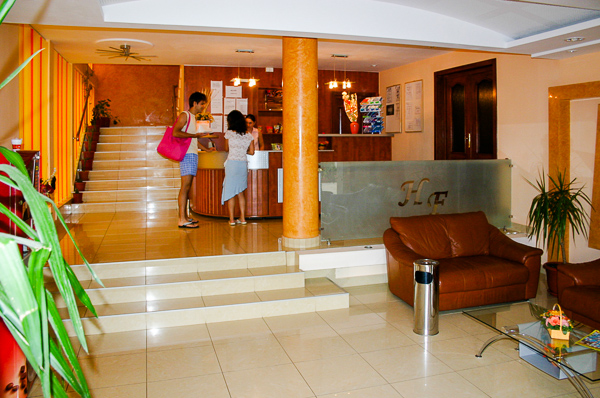 Eforie Nord, Hotel Fortuna, lobby.jpg