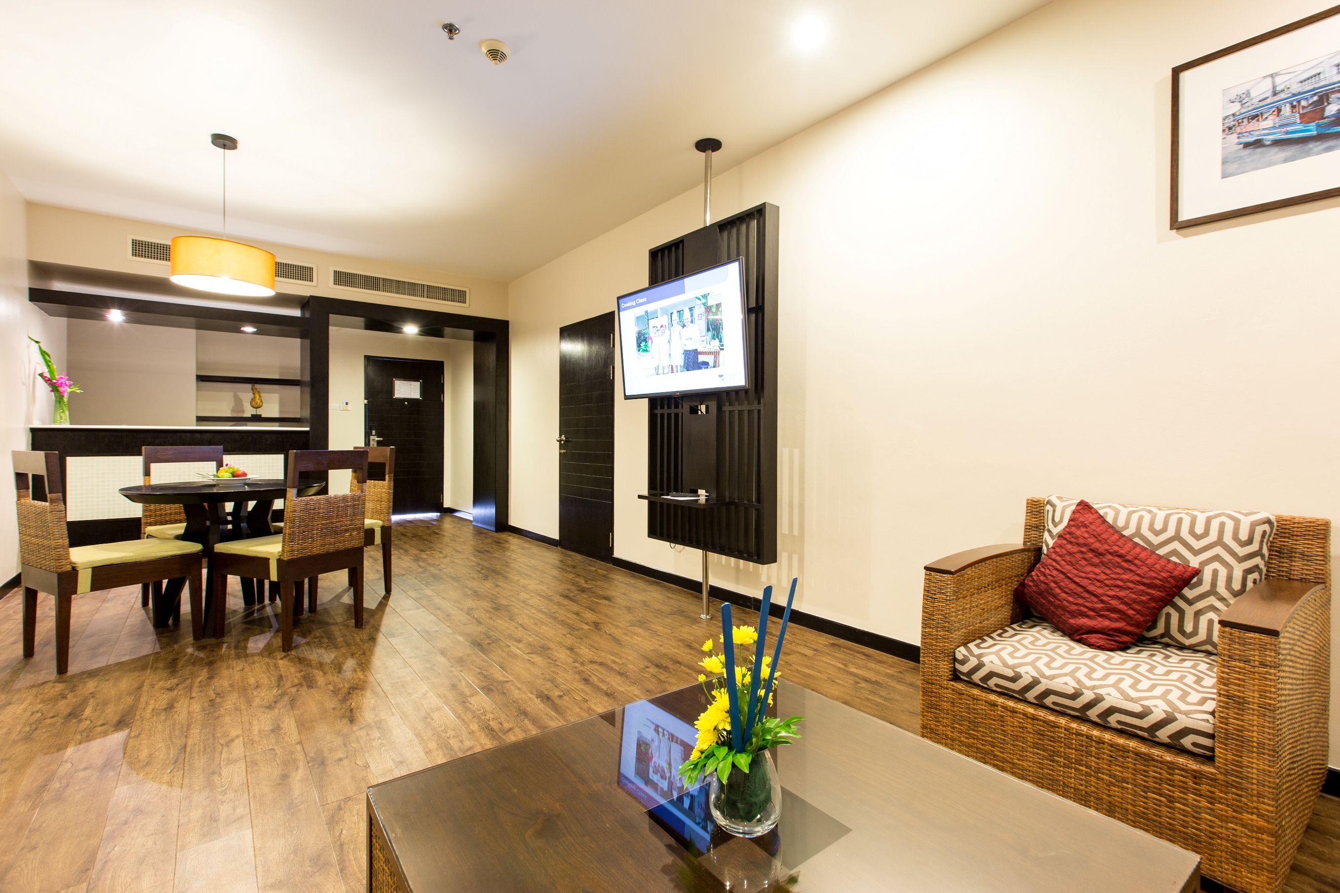 Deluxe Suites