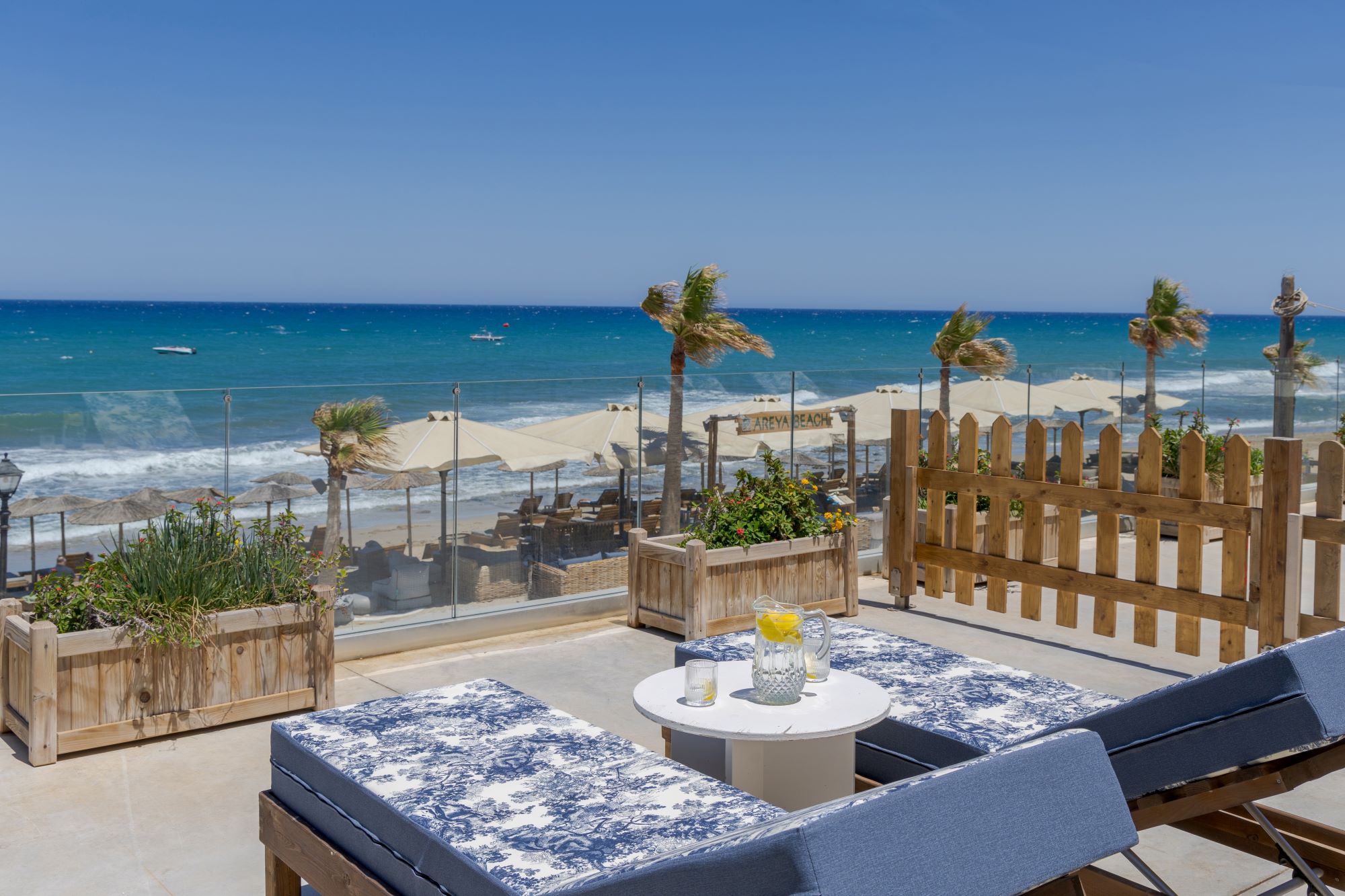 LUXURY GRAND SUIT SEA VIEW TERRACE