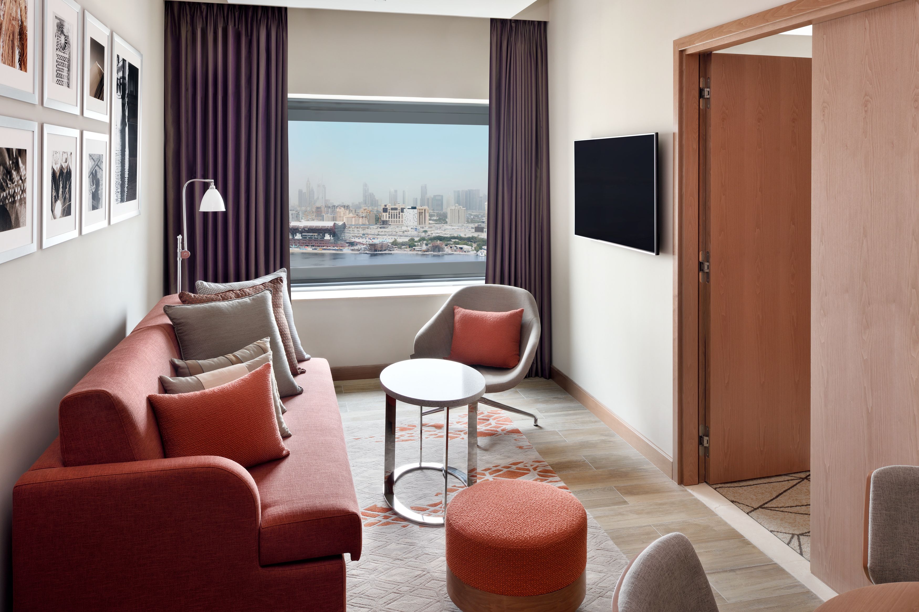 1 King Junior Suite