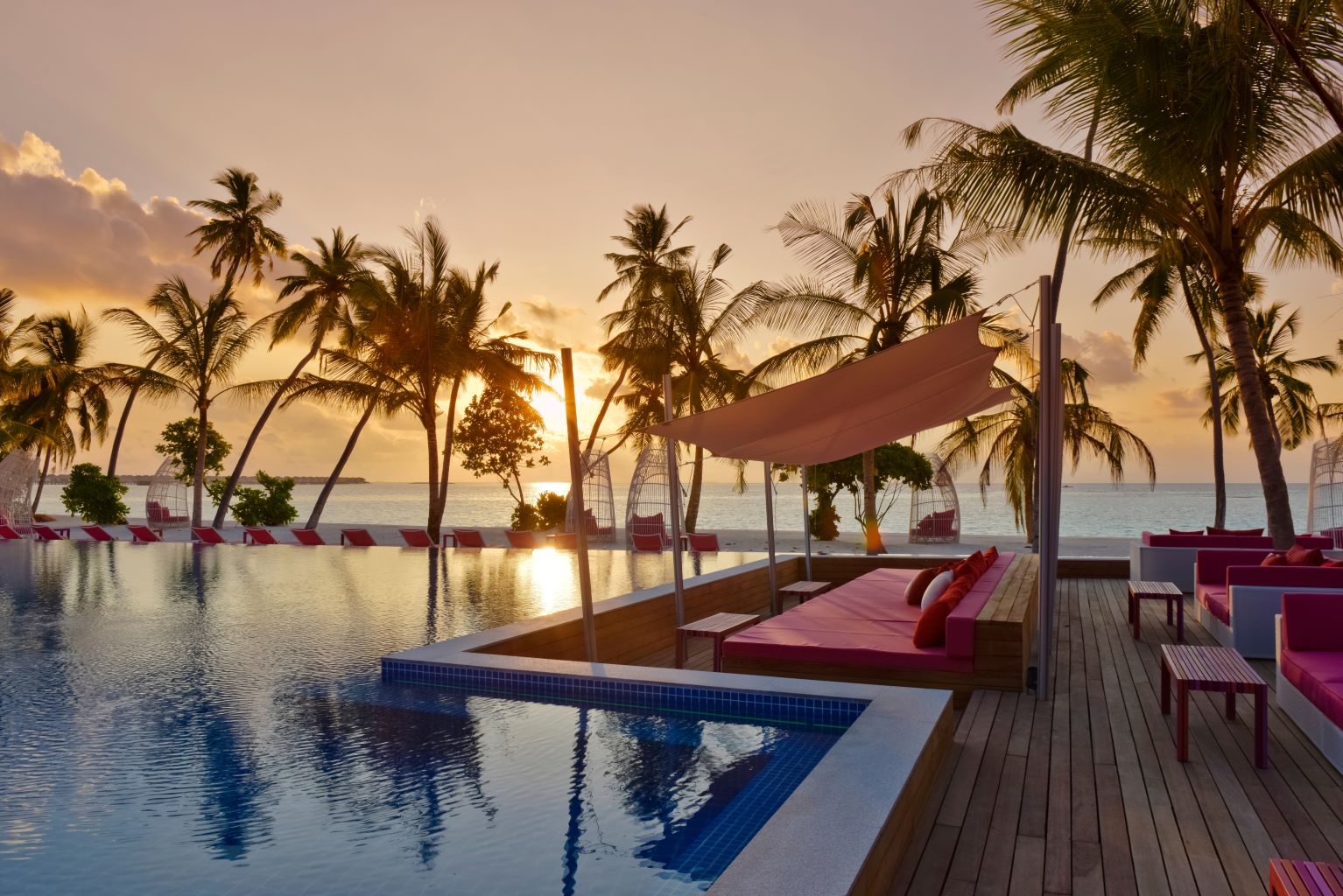 Breeze Pool Bar