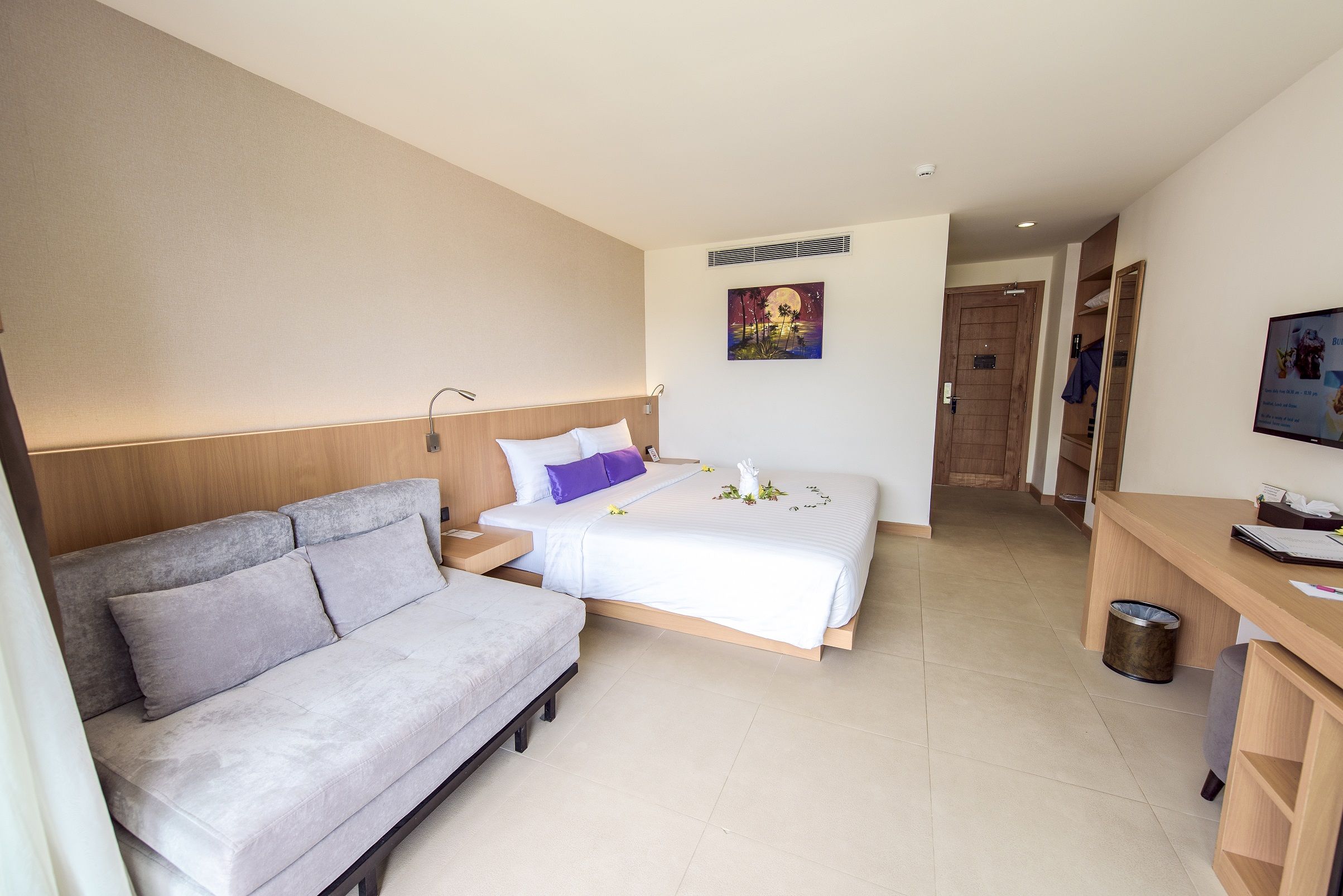 Executive Pool View Room