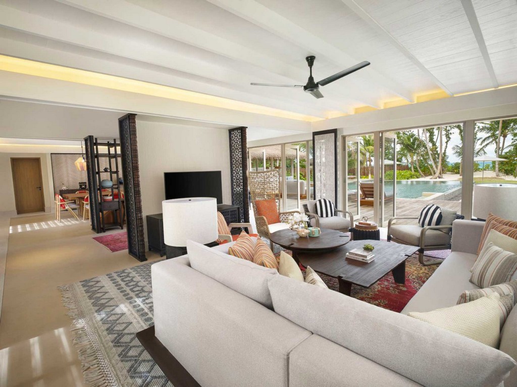 Three Bedroom Royal Beachfront Residence