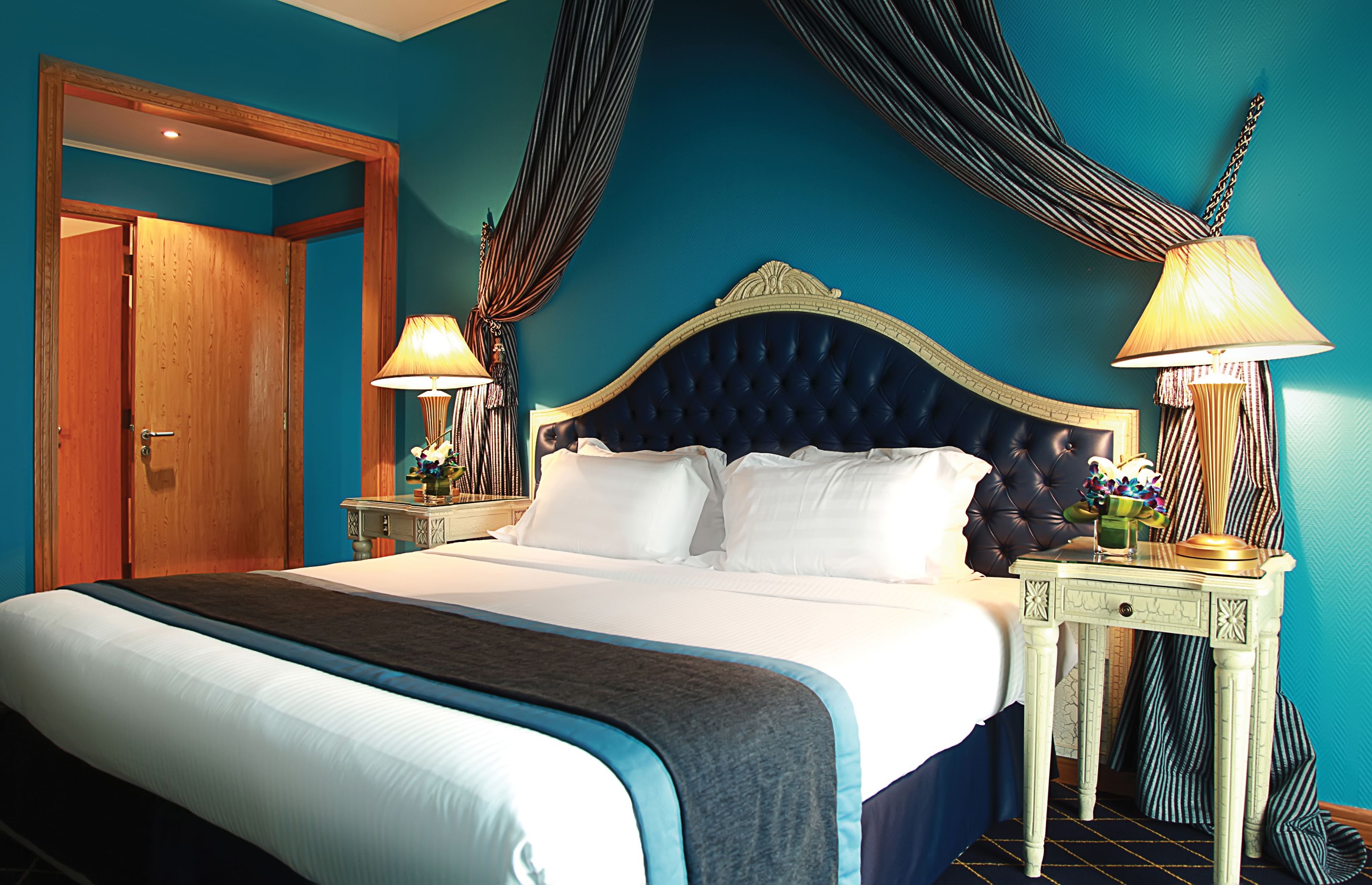  Suite Room