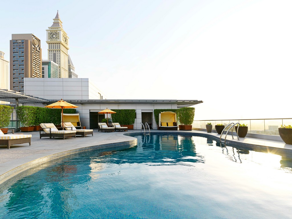 Piscina deschisă