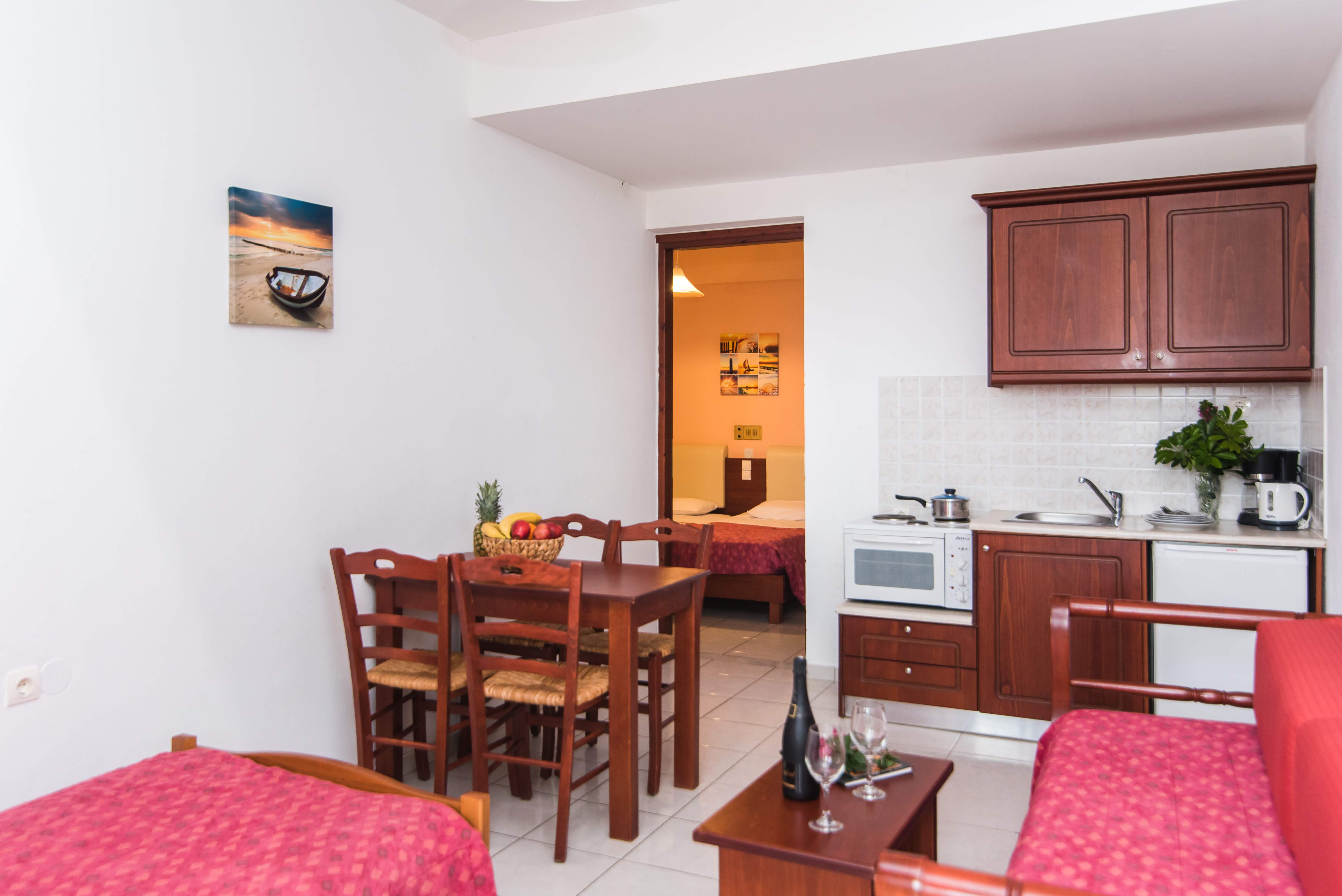 ONE BEDROOM APARTMENT GARDEN VIEW OR SIDE SEA VIEW 4 PAX