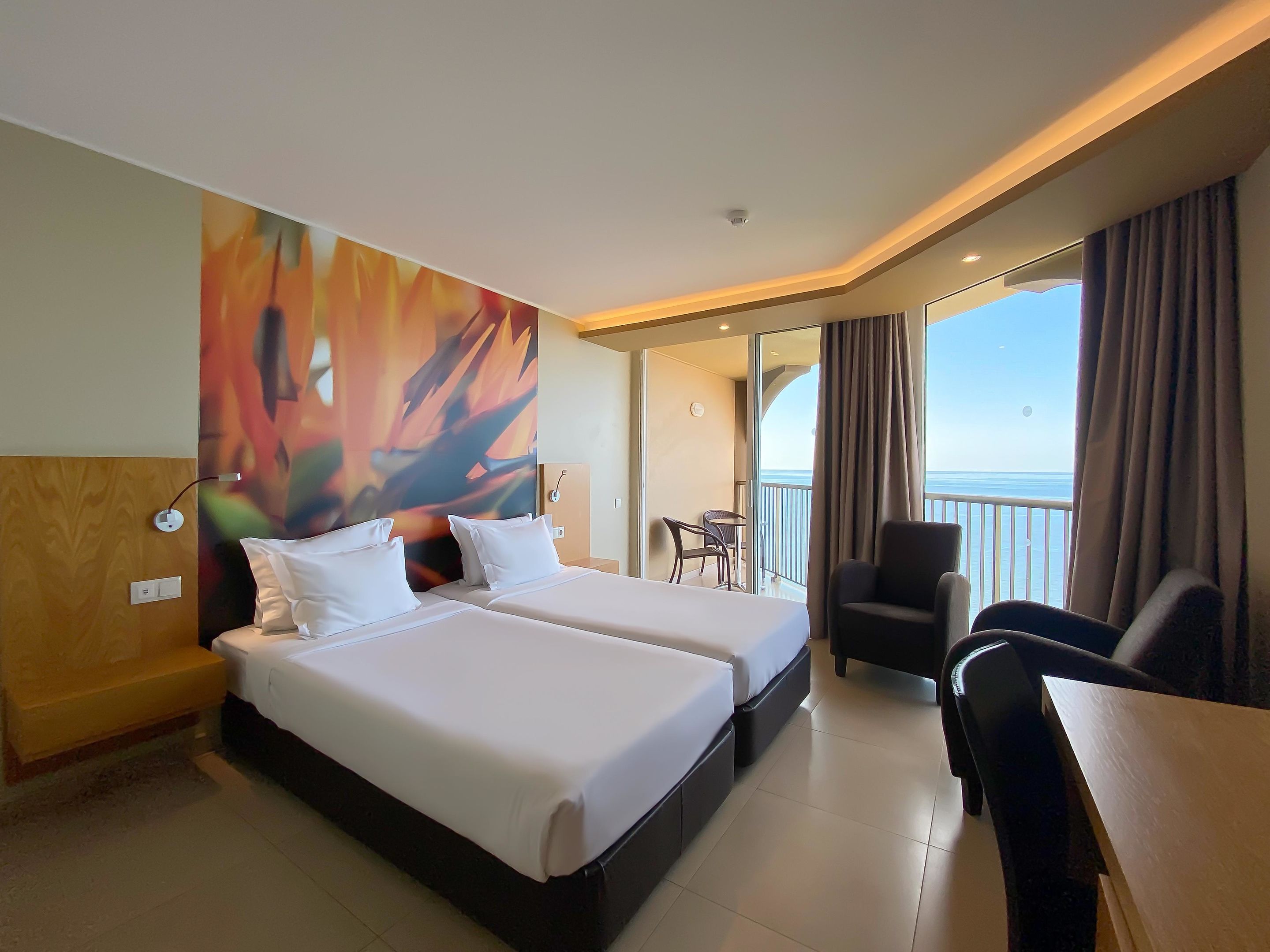 TWIN SEA VIEW BALCONY OR TERRACE