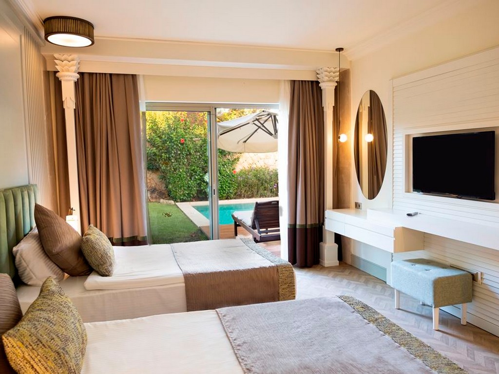 Bali Deluxe Villa