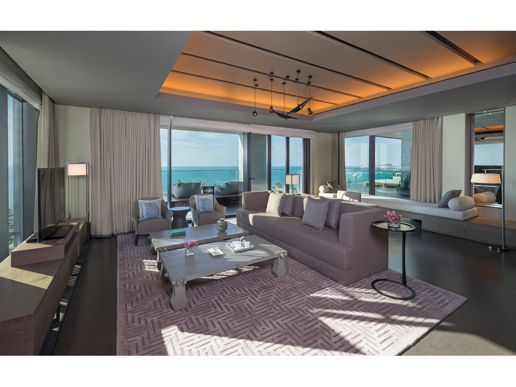 Harmony 3-Bedroom Oceanfront Presidential Suite