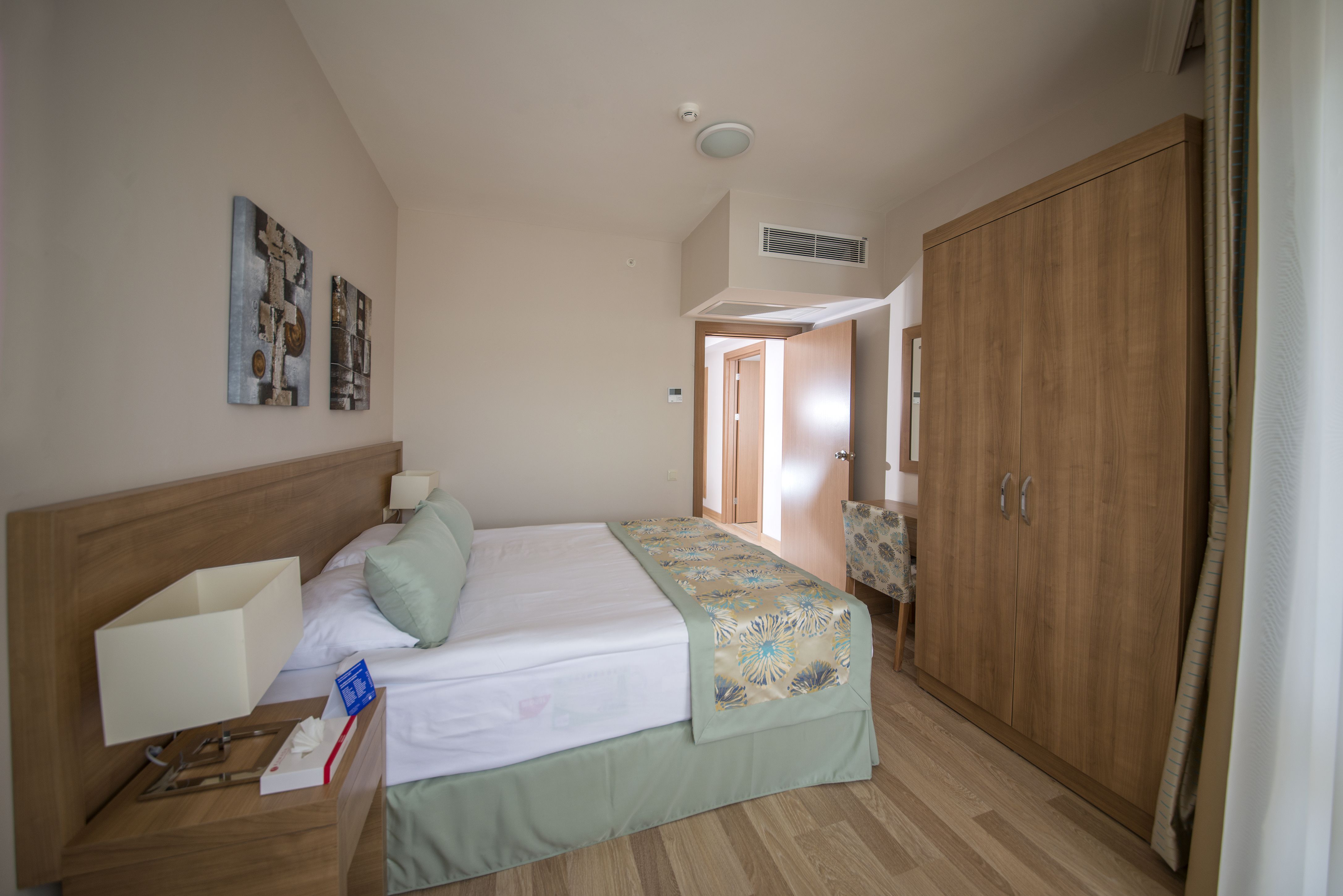 FAMILY SUITE 2 BEDROOMS 