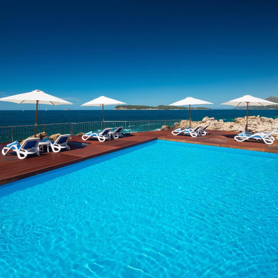 Piscina 2.jpg