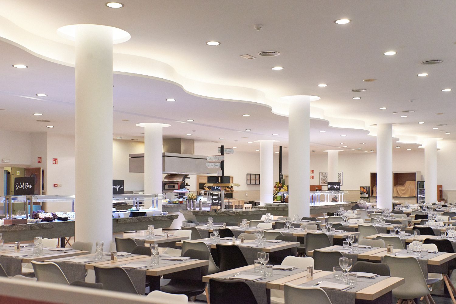 RESTAURANT BUFFET