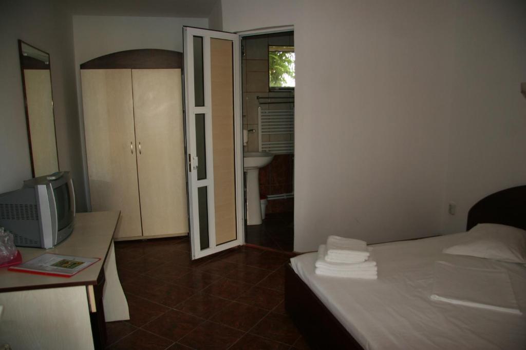CAMERA DUBLA CU BALCON