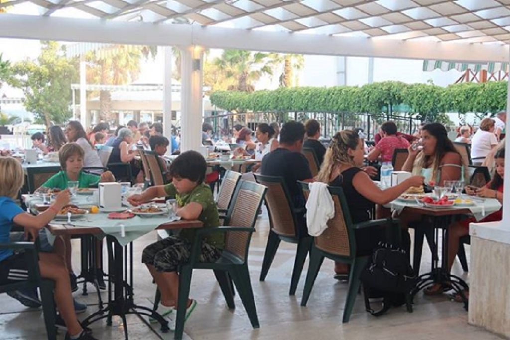 GRAND LEVENT RESTAURANT