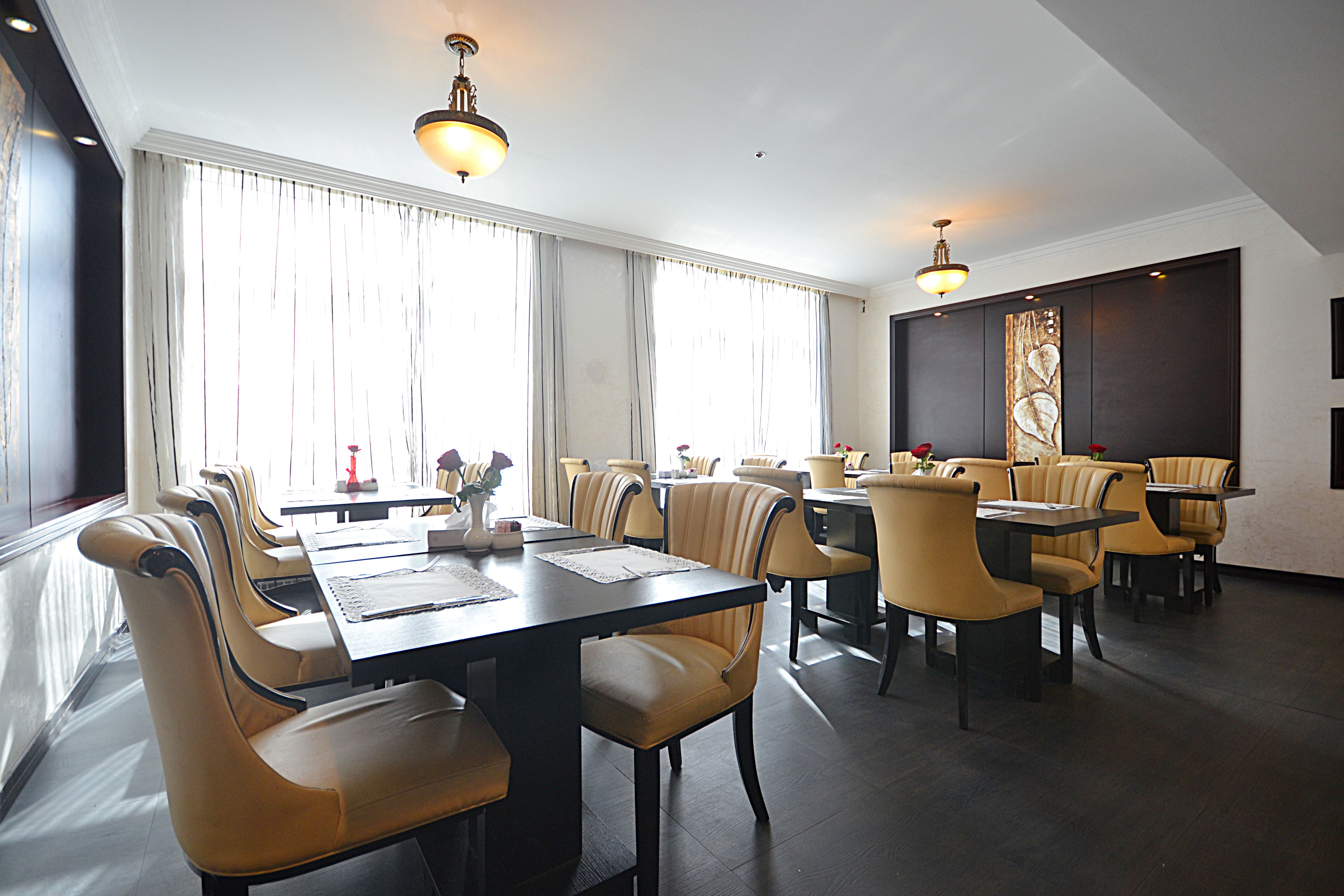 LAGOON RESTAURANT
