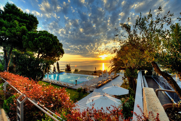 Corfu, Hotel Kontokali Bay, panorama.jpg