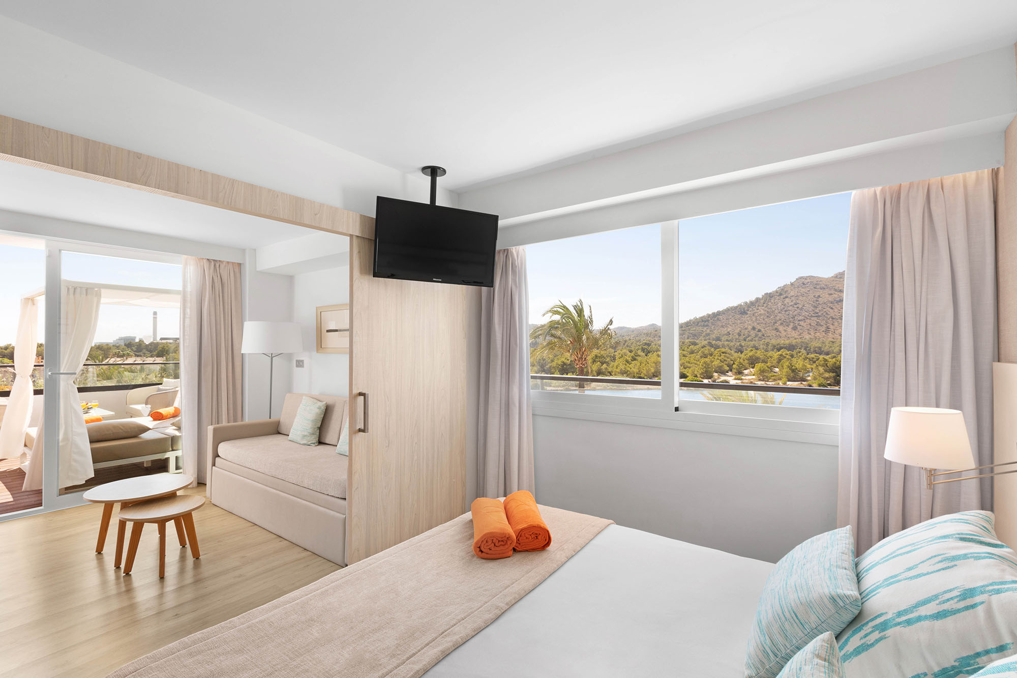 APARTMENT 1 BEDROOM ROYAL TERRACE 